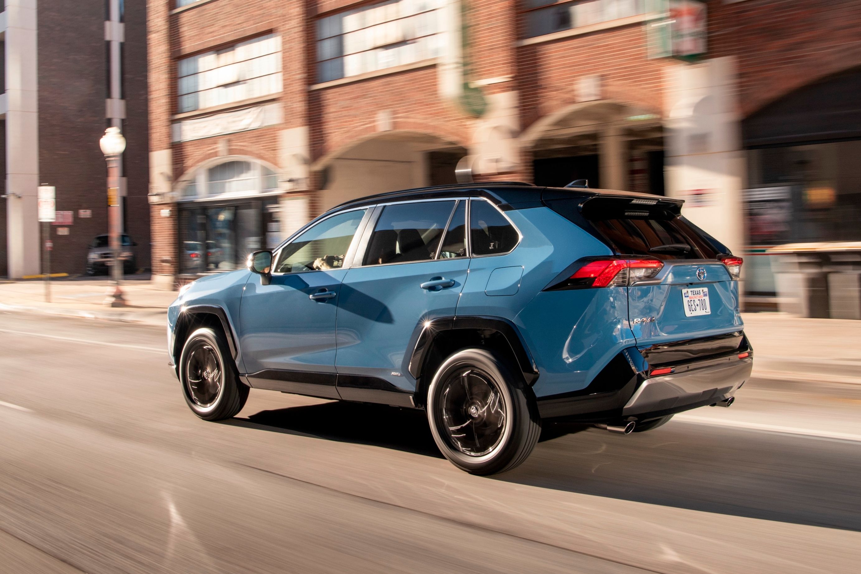 2024 Toyota RAV4 Hybrid - Review | CarBuzz