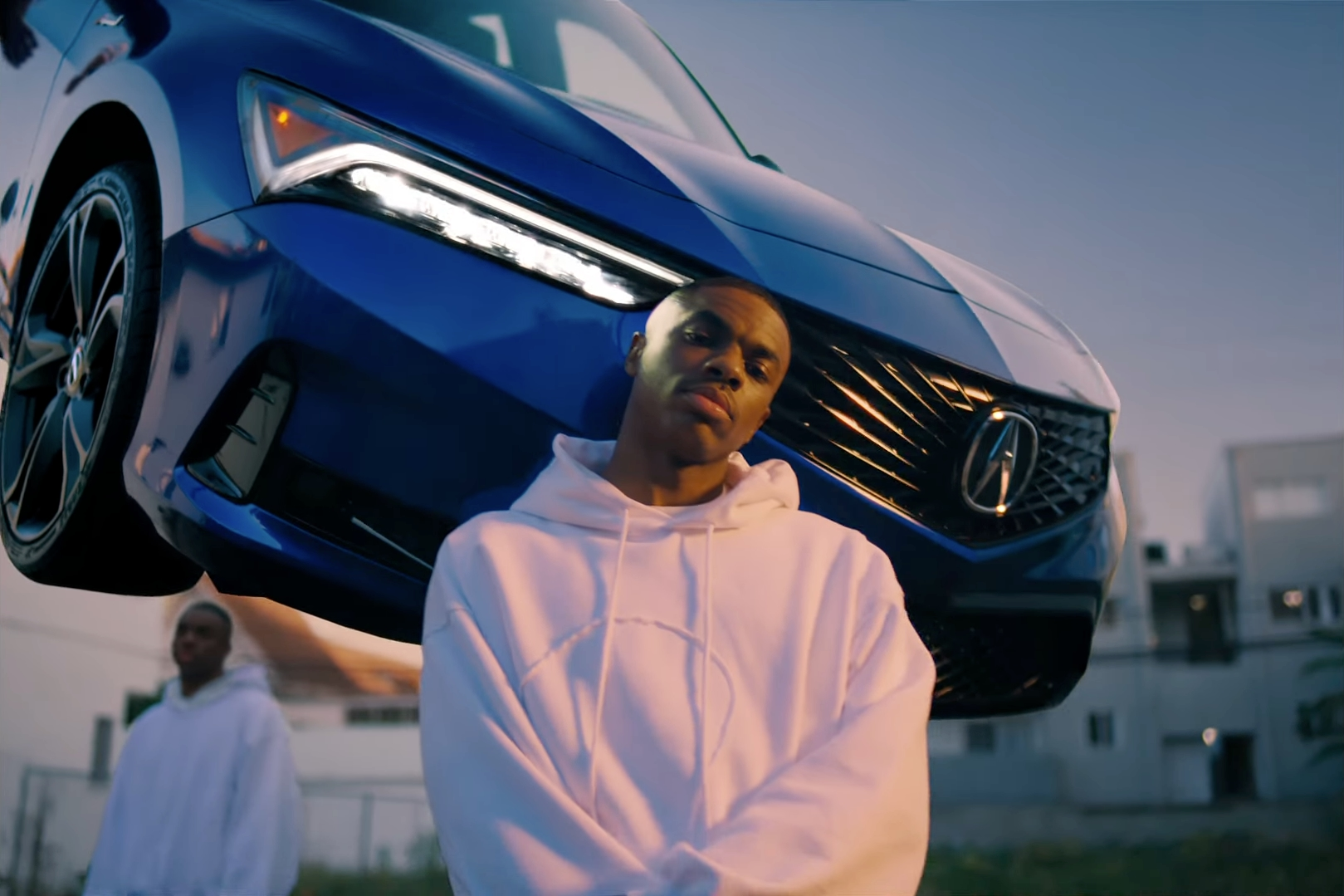Hip Hop Stars Cars Split, The New Video By French Hip Hop Artist