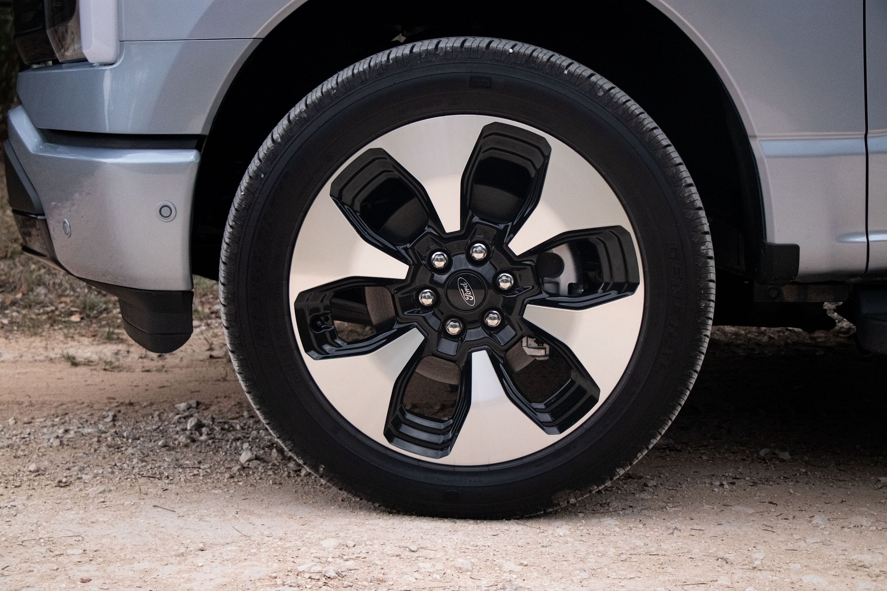 Your Ford F-150 Lightning Might Have A Tire Problem