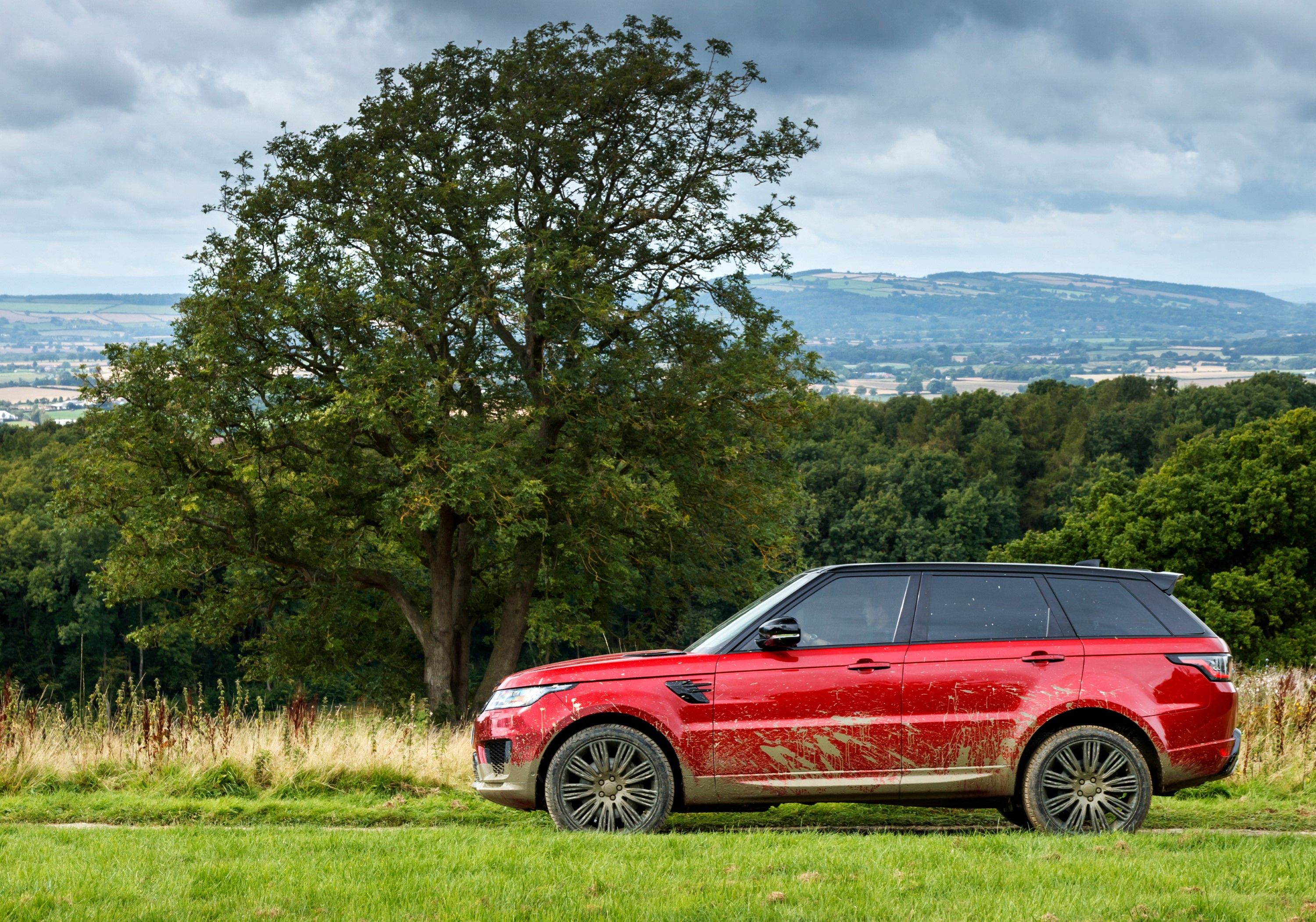 Land Rover Range Rover Sport Generations: Key Updates Across All Model ...