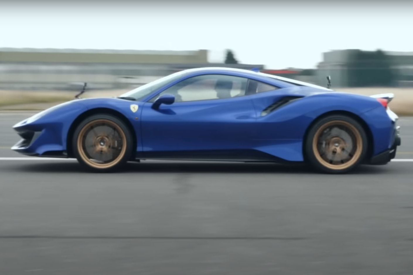 Ferrari Launch Control Can't Beat A Professional Driver's Reactions