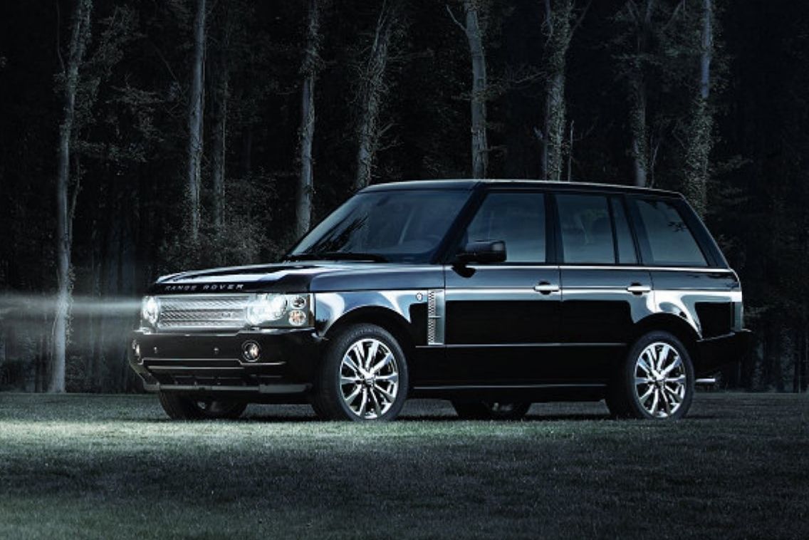 This Velvet Motorworks Restomod Range Rover Is A Backdated Third-Gen
