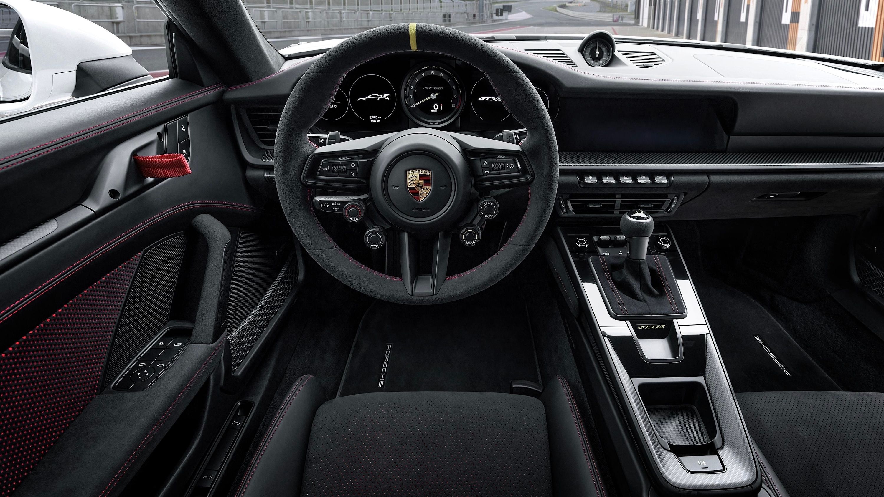 2024 Porsche 911 GT3 RS - Photos Interior | CarBuzz