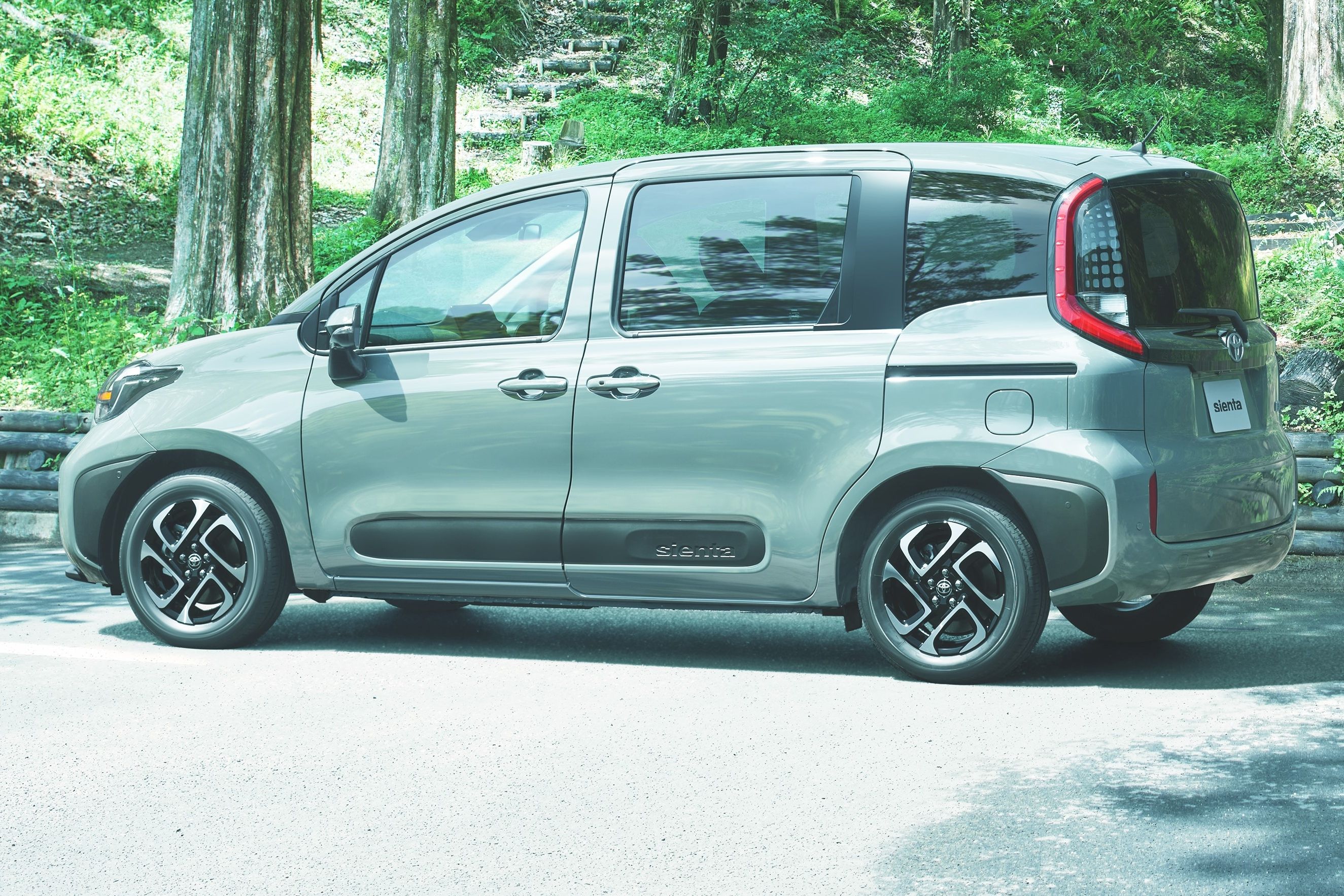The Toyota Sienta Is A Pocket-Sized Seven-Seat Minivan