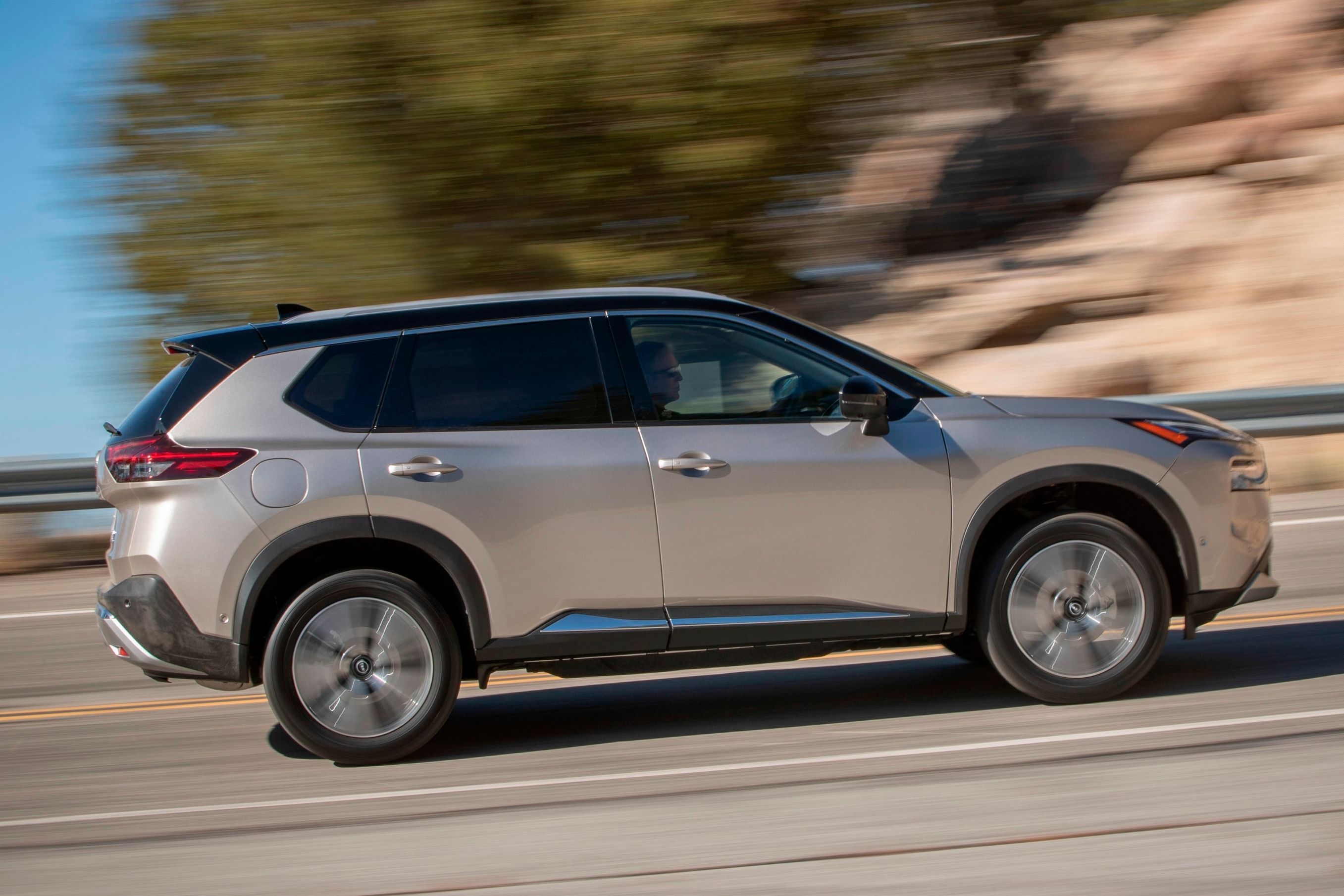 2023 Nissan Rogue Goes To The Dark Side With New Midnight Edition