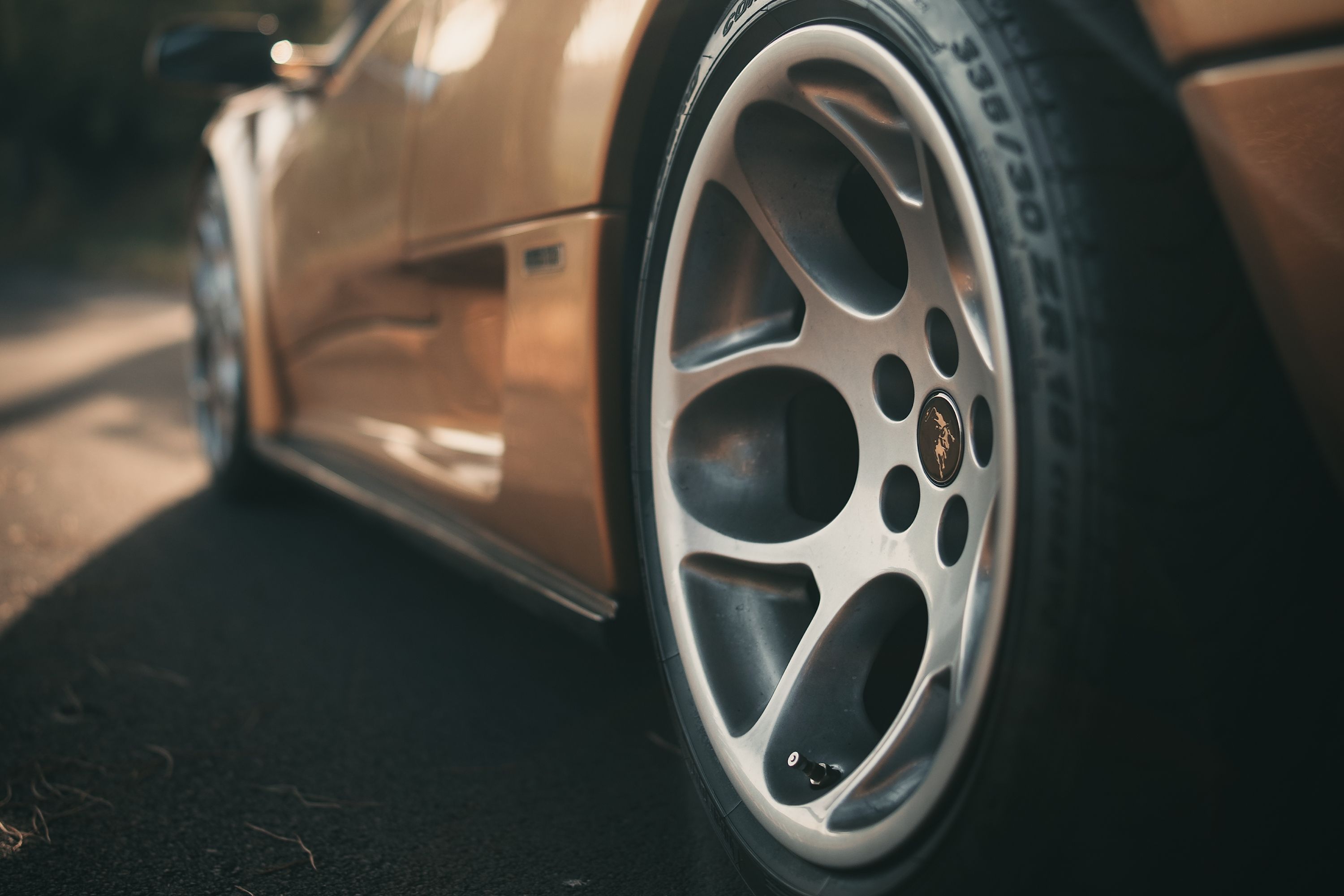 The Lamborghini Diablo Is A V12 Icon Never To Be Repeated