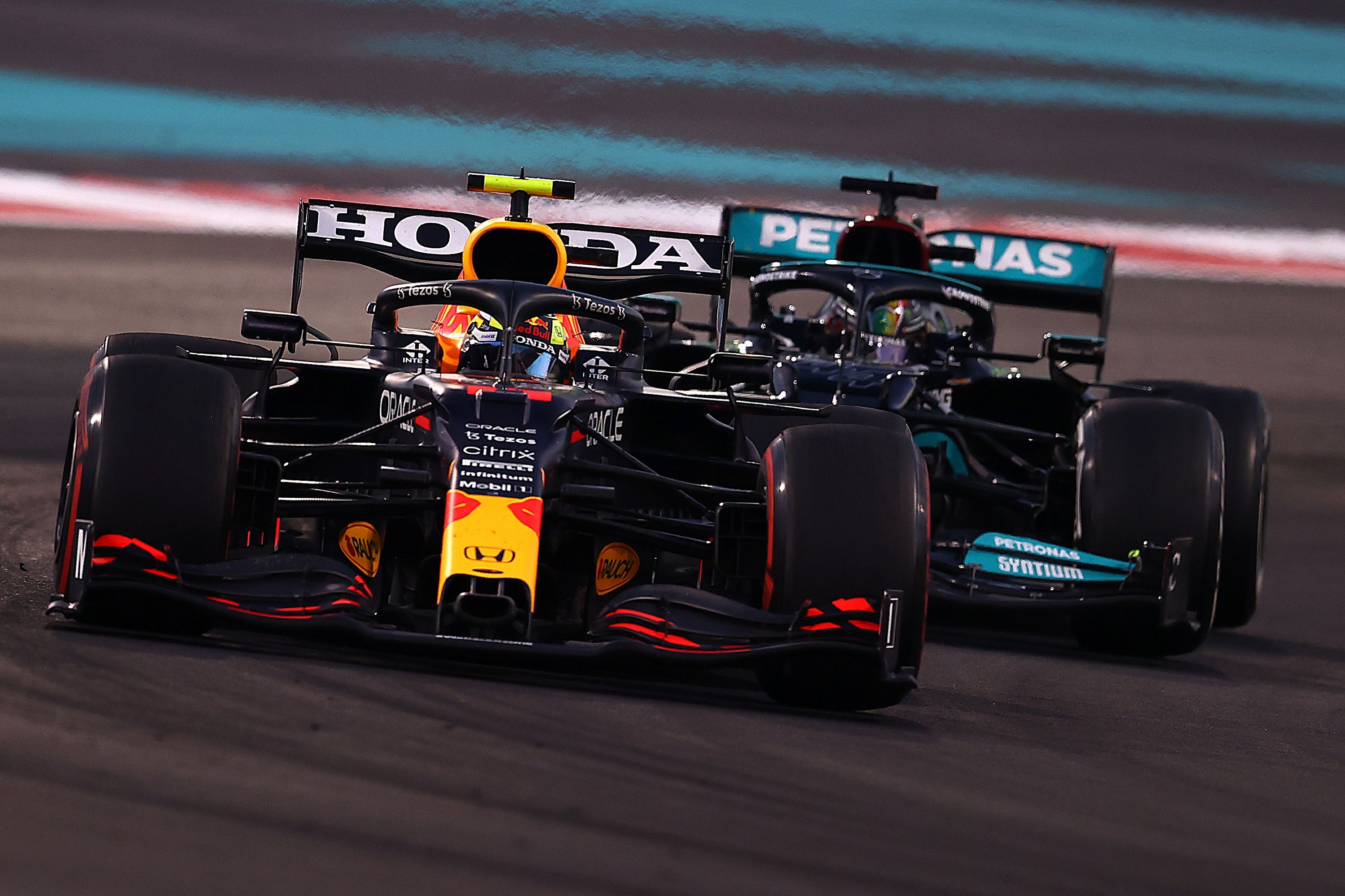 Honda Makes Stunning Return To Formula 1 With Red Bull