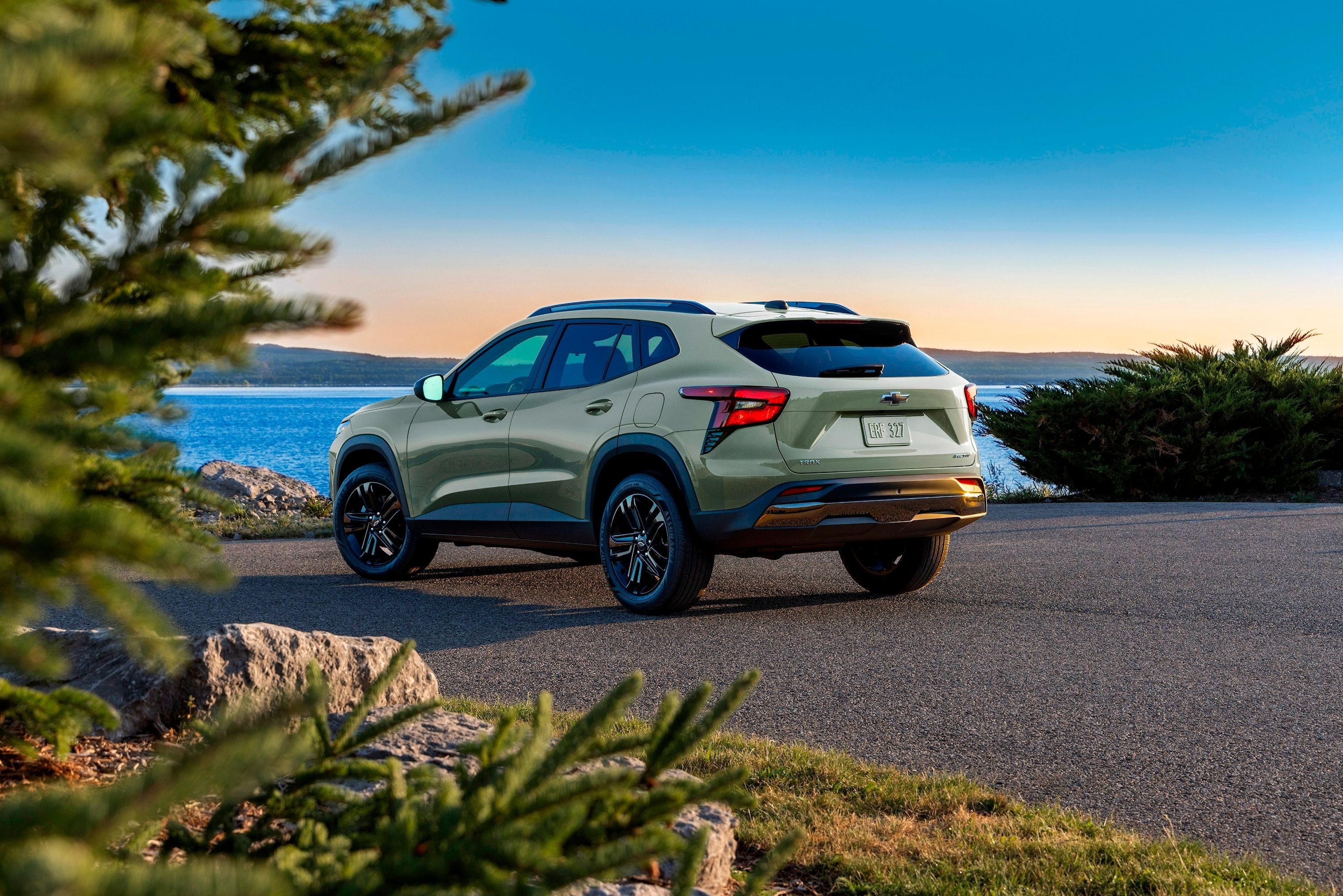 Best SUVs for Seniors 2025 Ratings CarBuzz