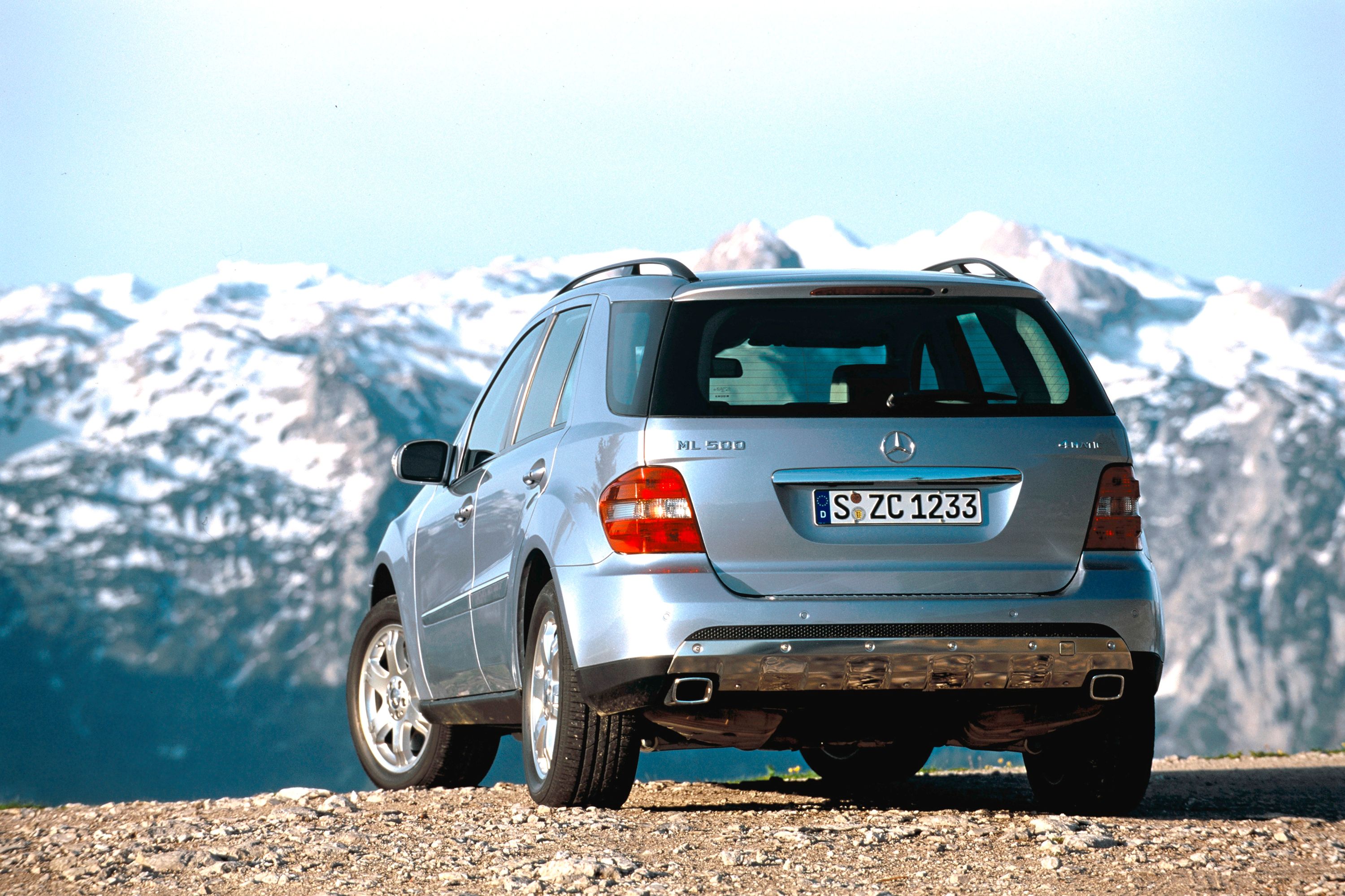 Mercedes-Benz M-Class Generations: All Model Years | CarBuzz