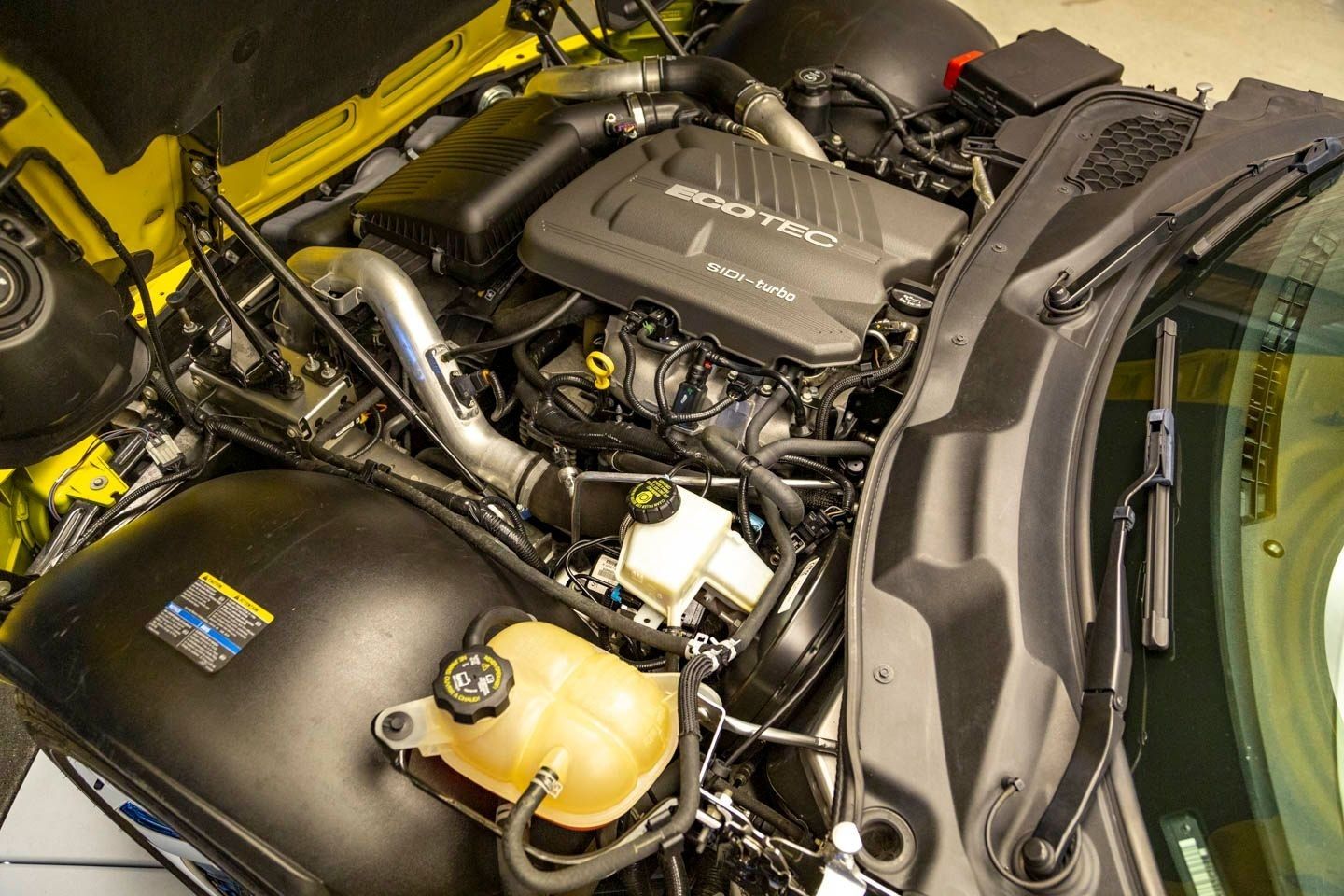 Rare 2007 Pontiac Solstice GXP Nomad Hardtop Is A True Unicorn Find