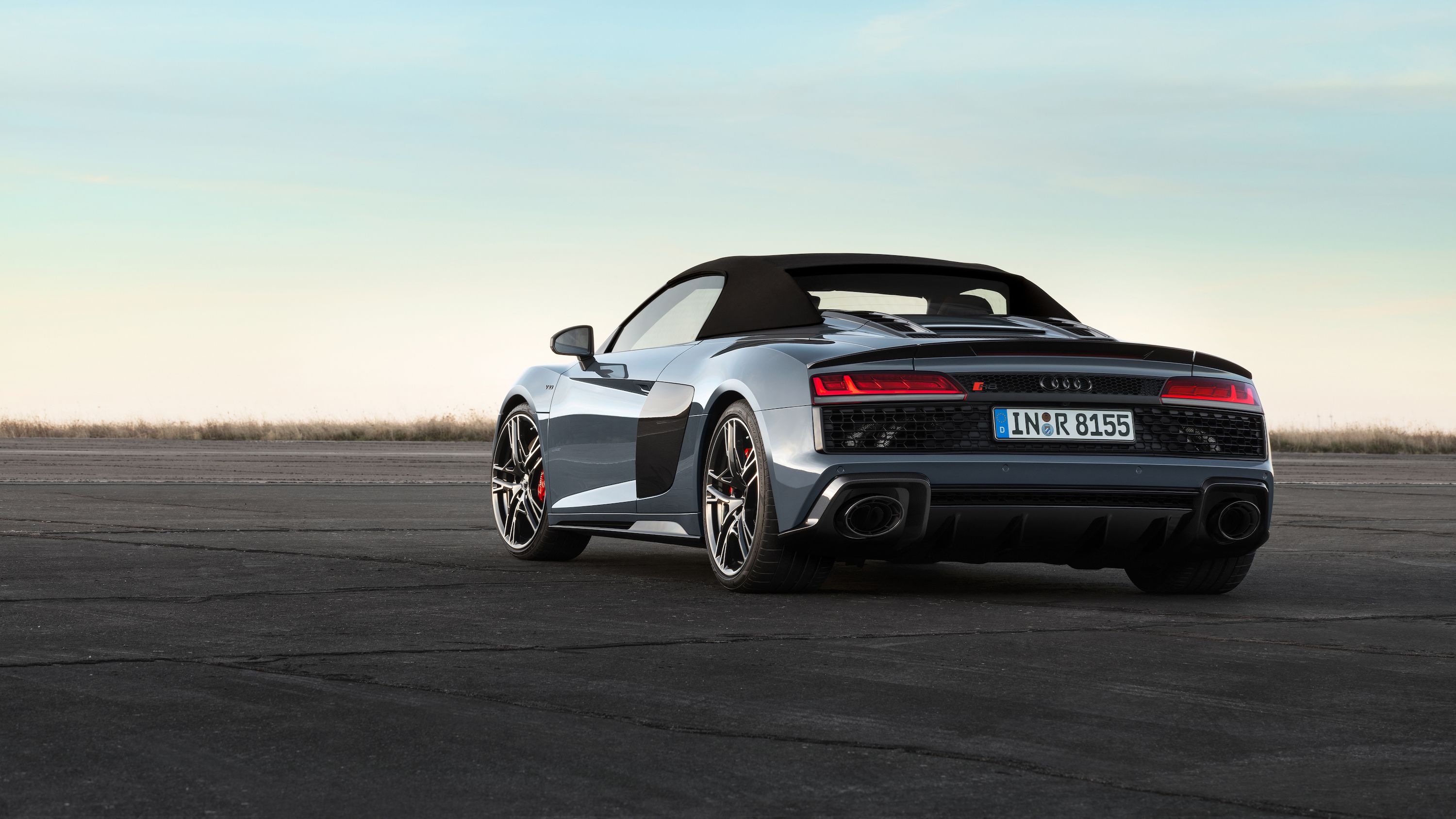 2023 Audi R8 Spyder Exterior Photos