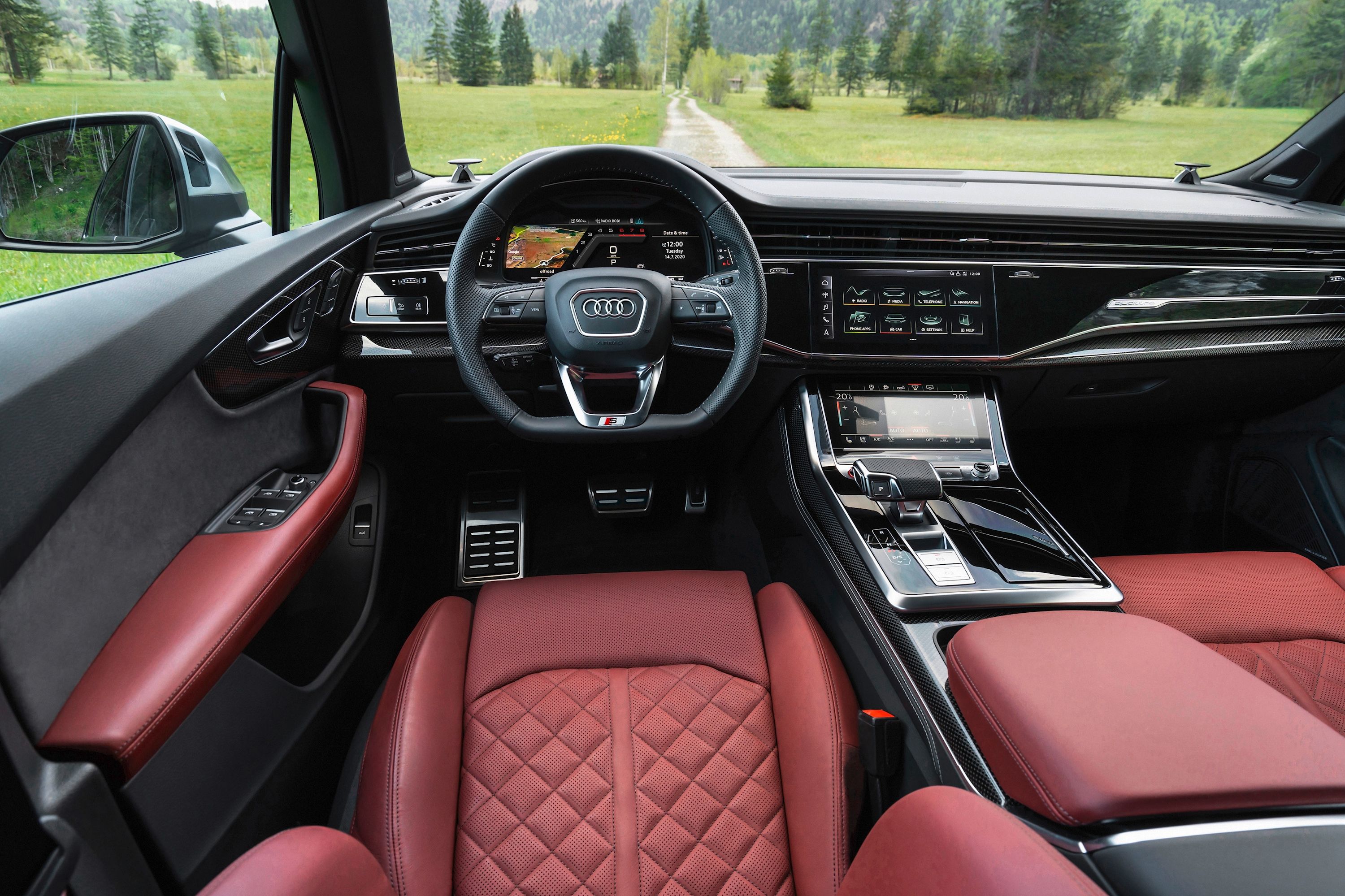2025 Audi SQ7 Pricing, Photos & Specs