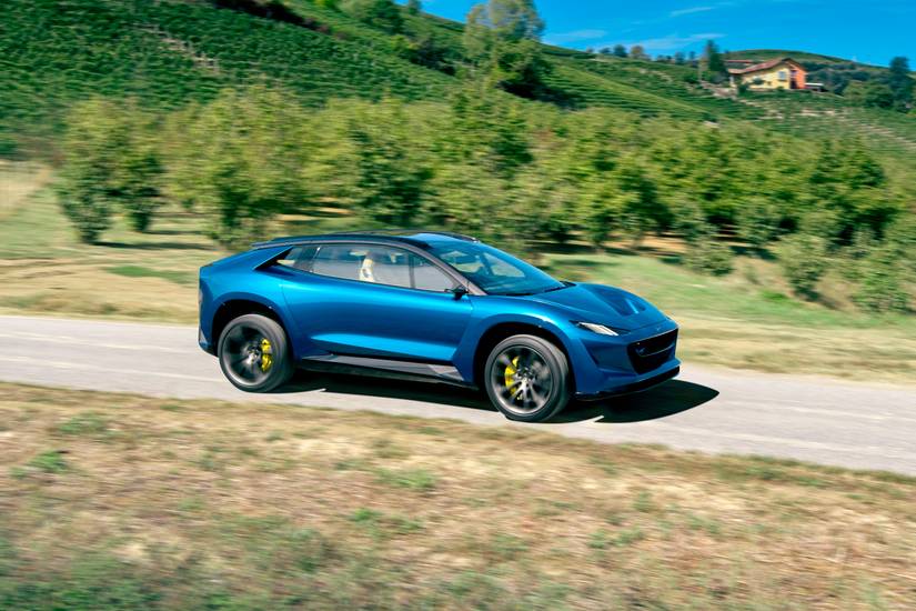 Drako Dragon SUV Has 2,000 HP And Can Do A Quarter-Mile In 9 Seconds