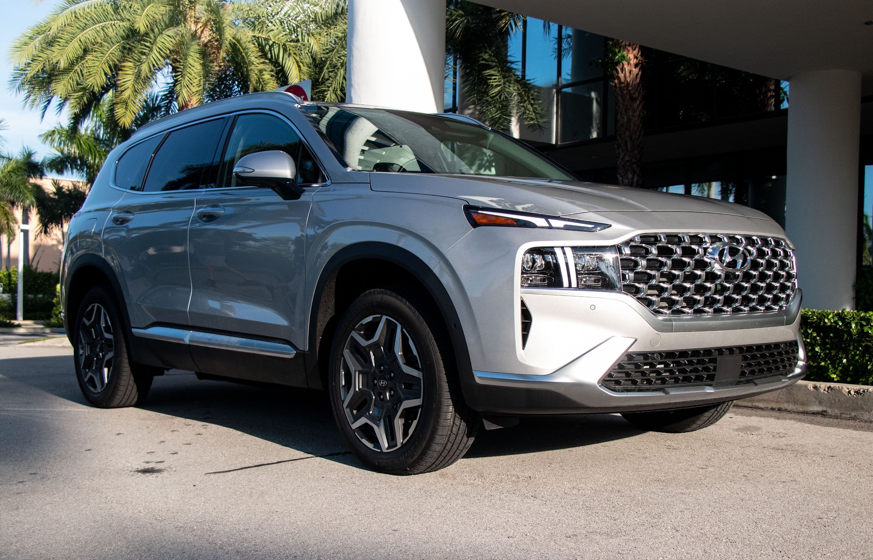 2022 Hyundai Santa Fe Hybrid Exterior Photos