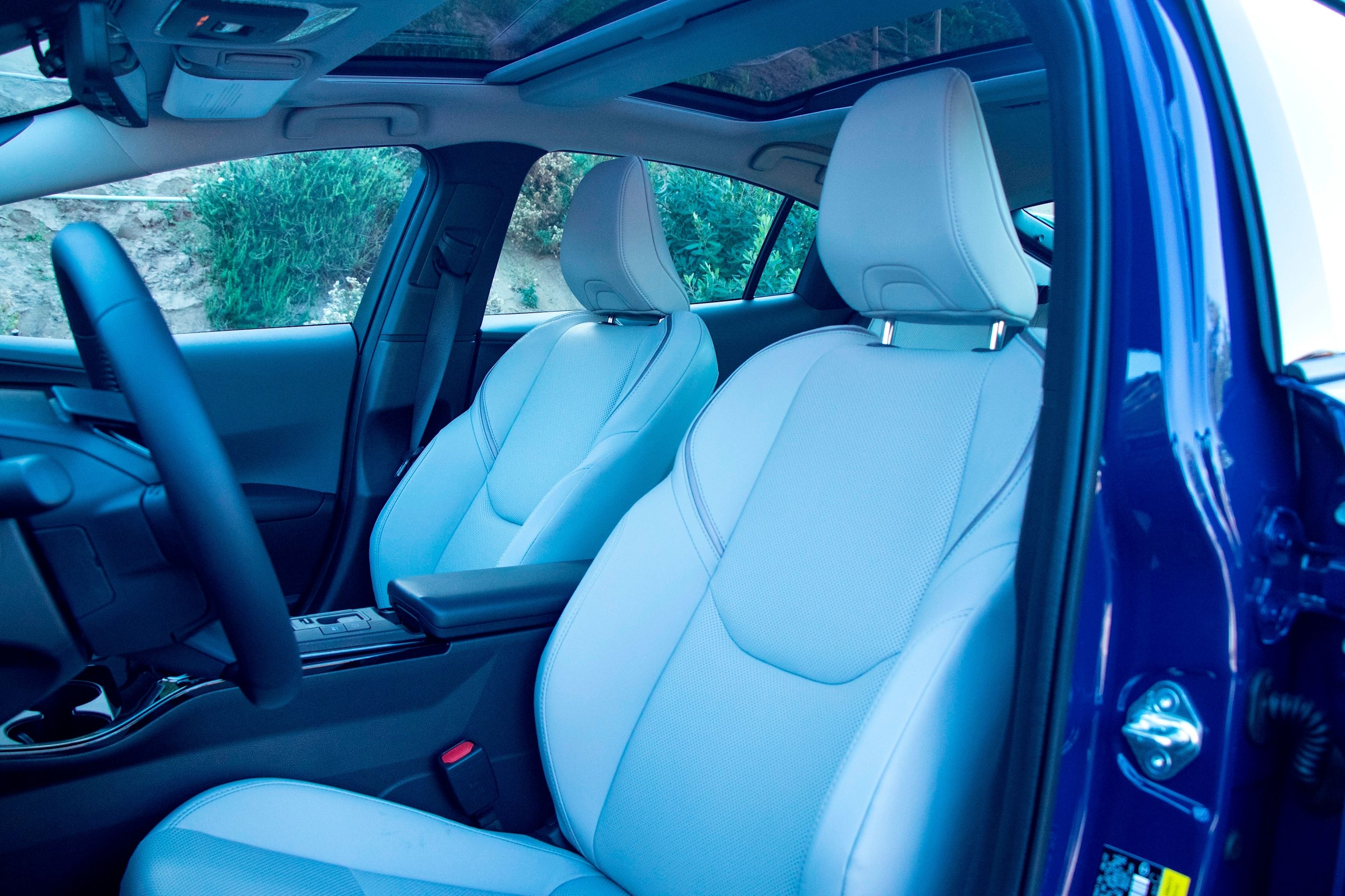 Tom s gives the toyota prius new menace