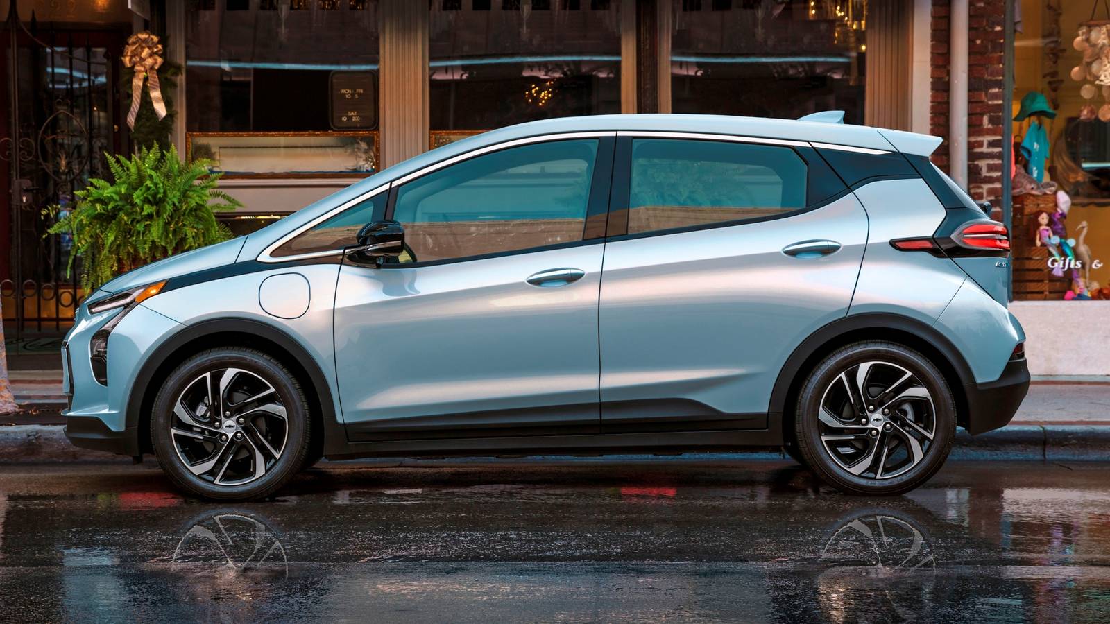 Rental EVs Are Attracting First-Timers To Electric Cars