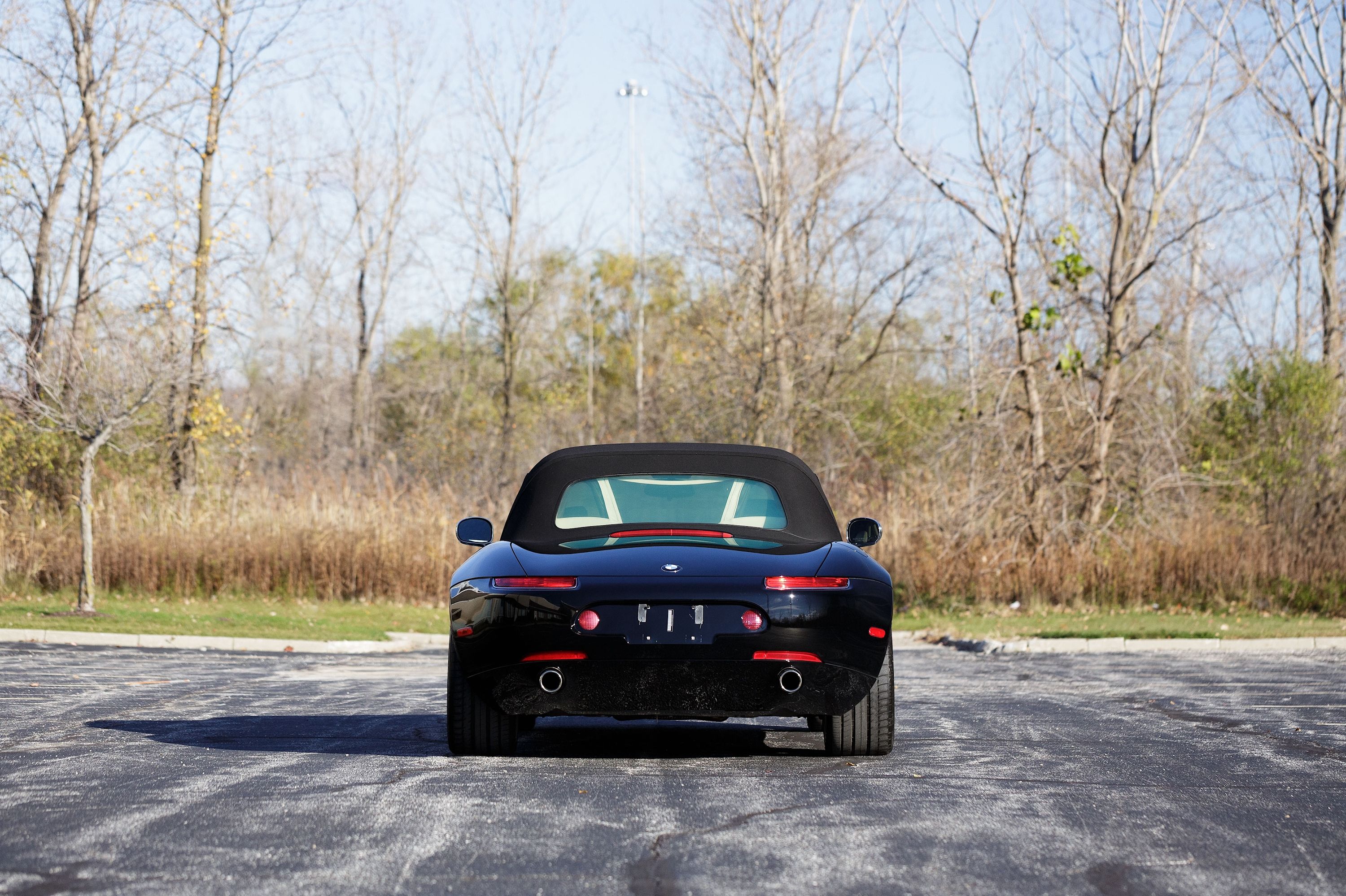 激美品AXXECLASSICBOHEMIAN HYBRIDU-ZIP4x3 Single-Owner 16k-Mile 2001 BMW Z8 for sale | Hagerty Marketplace