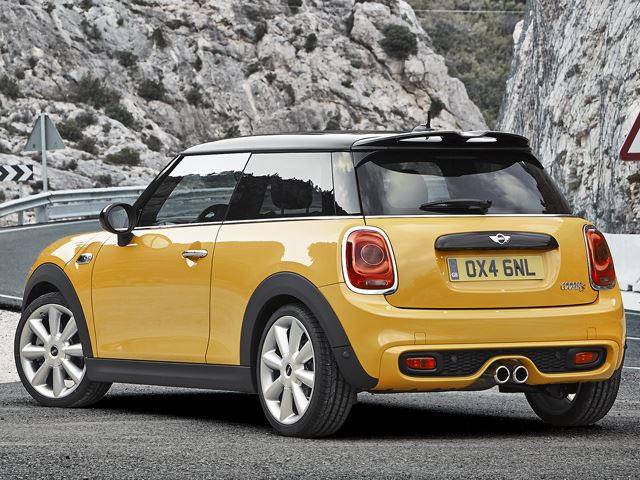 The Mini Cooper Coupe Will Forever Look Weird