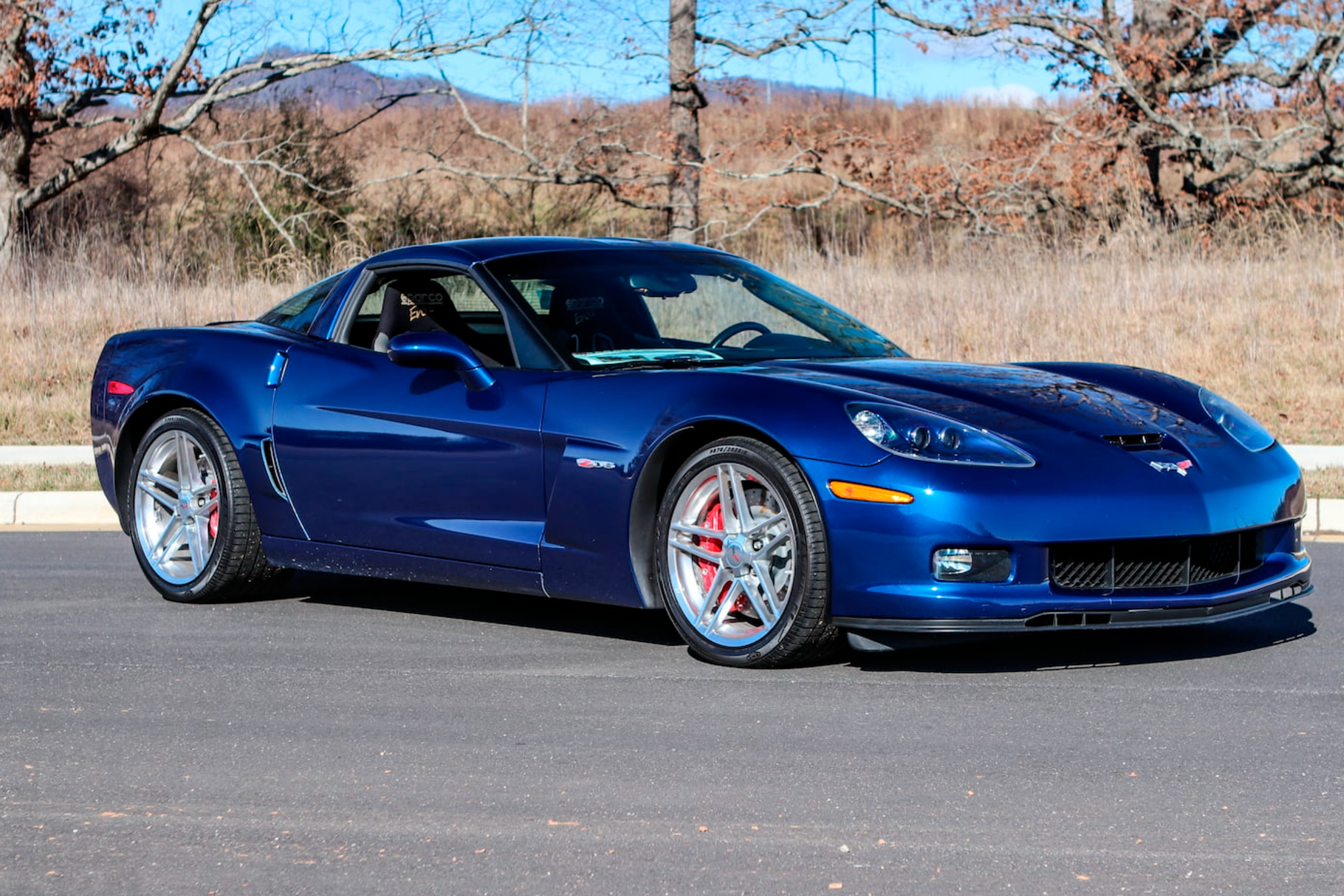This C6 Corvette Z06 Is Ultra-Rare And Illegal To Drive On The Street, image size:2254x1503