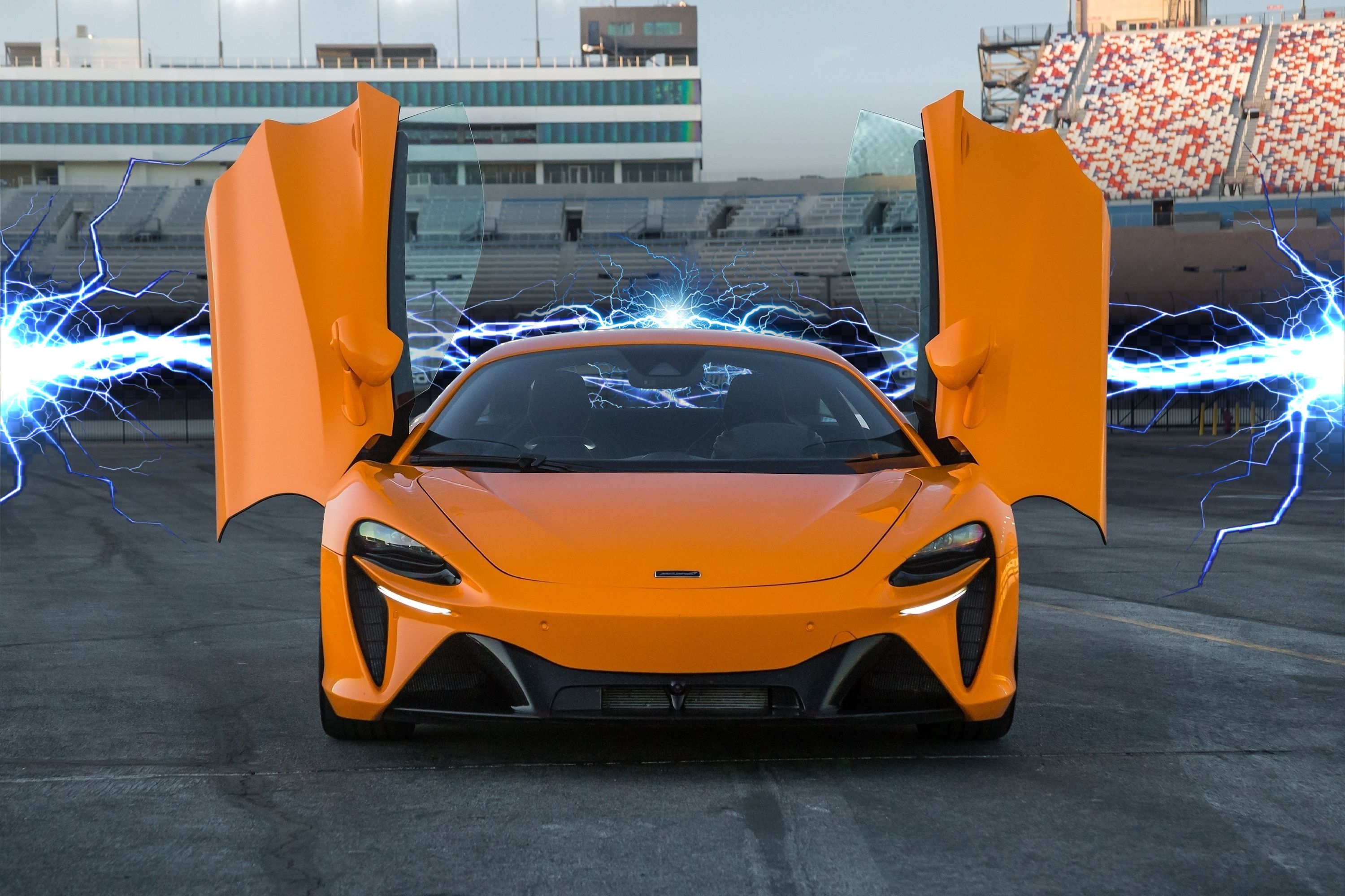 this-is-why-mclaren-isn-t-diving-into-building-evs-yet