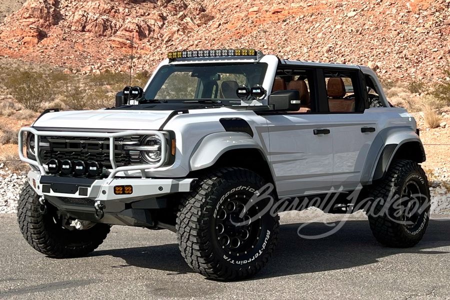 Maxlider Brothers Customs Creates The Ultimate Bronco Raptor