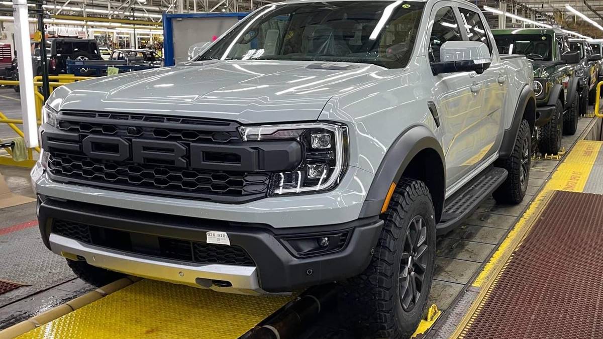 Here's Your First Look At The US-Spec Ford Ranger Raptor