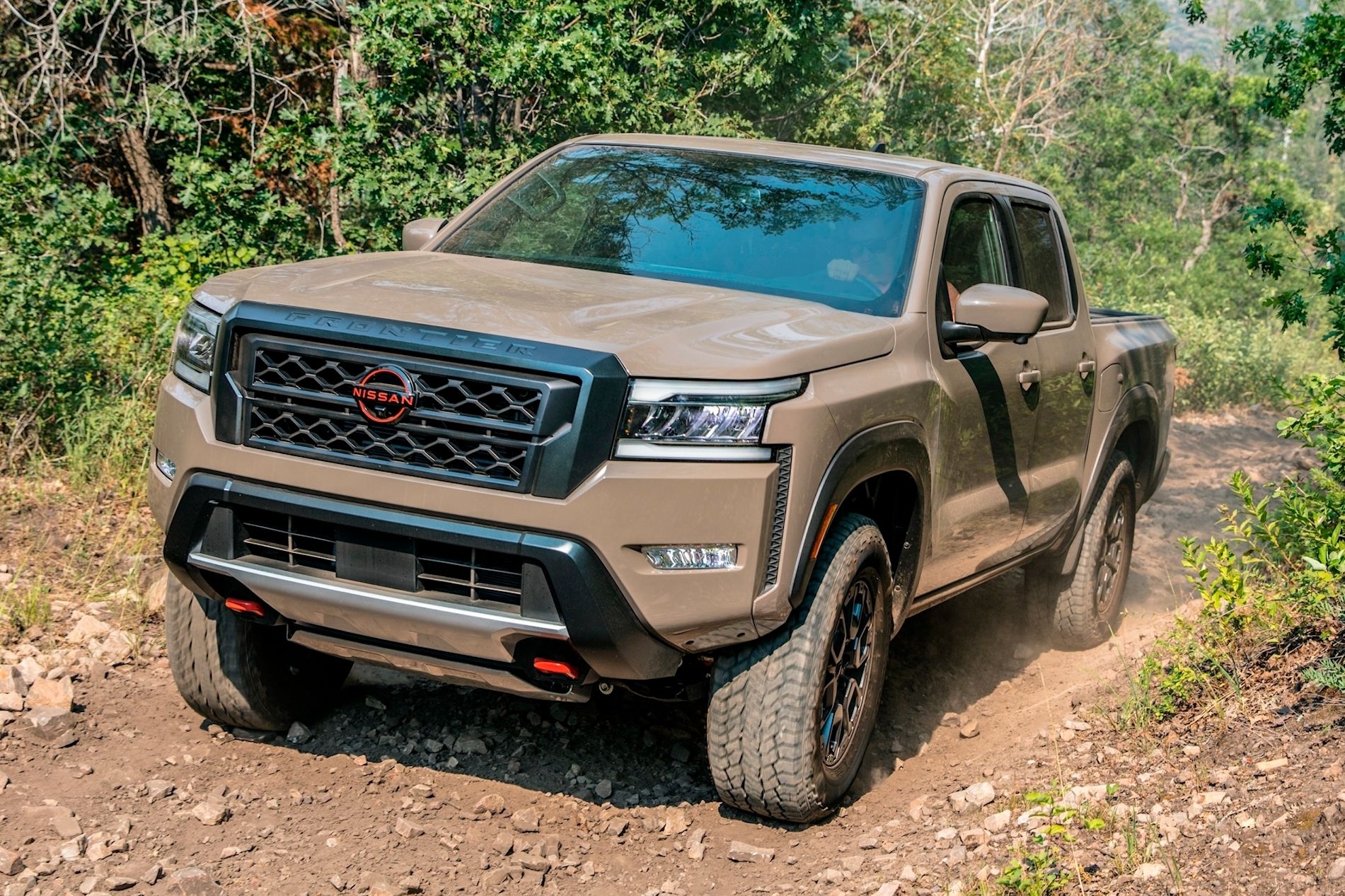 Rumor: Nissan Frontier Might Get Mitsubishi's Sublime Super Select 4WD
