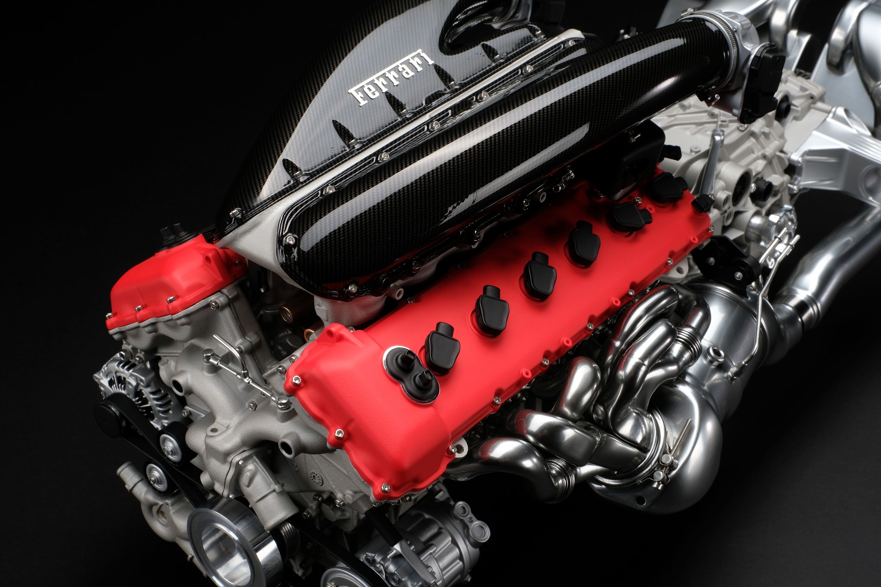 Ferrari Daytona SP3 Engine And Transmission Now Available As A Scale Model