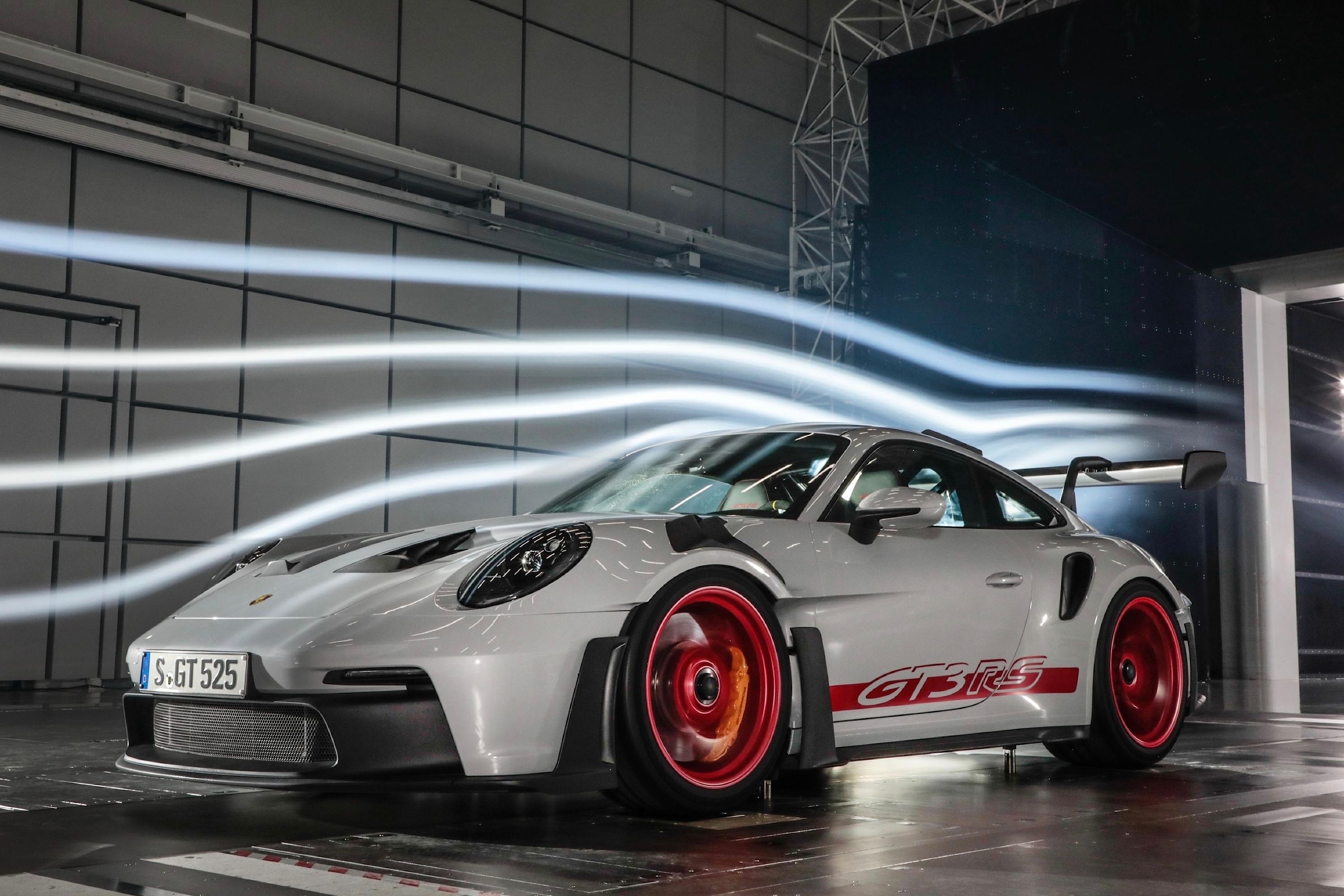 2025 Porsche 911 GT3 Revealed Driving Perfection Evolves