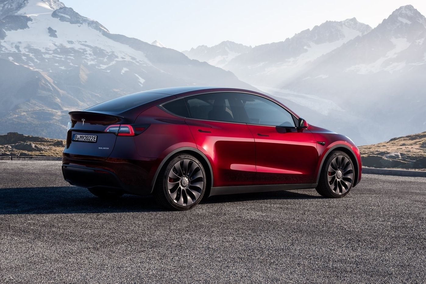 Tesla Introduces New Ultra Red Paint, Enhanced Brakes, And New Glass ...