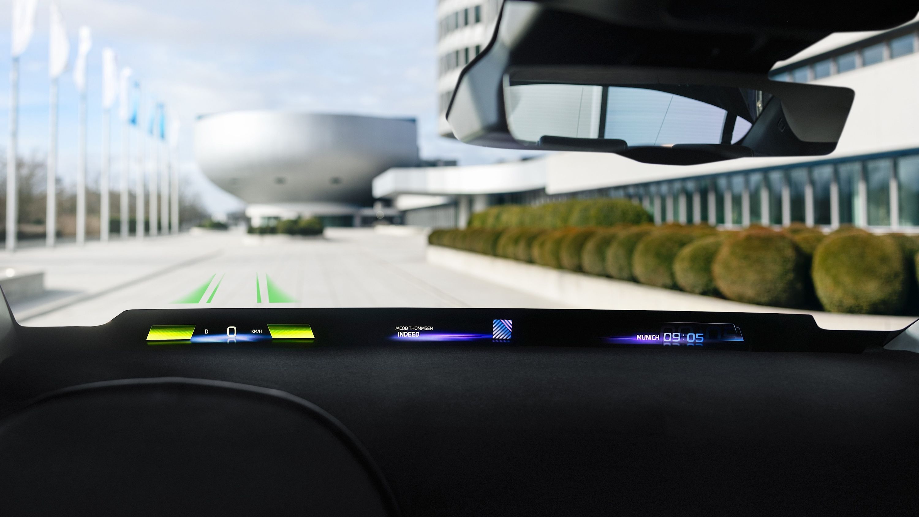 New BMW Head-Up Display Will Span The Entire Width Of The Windscreen