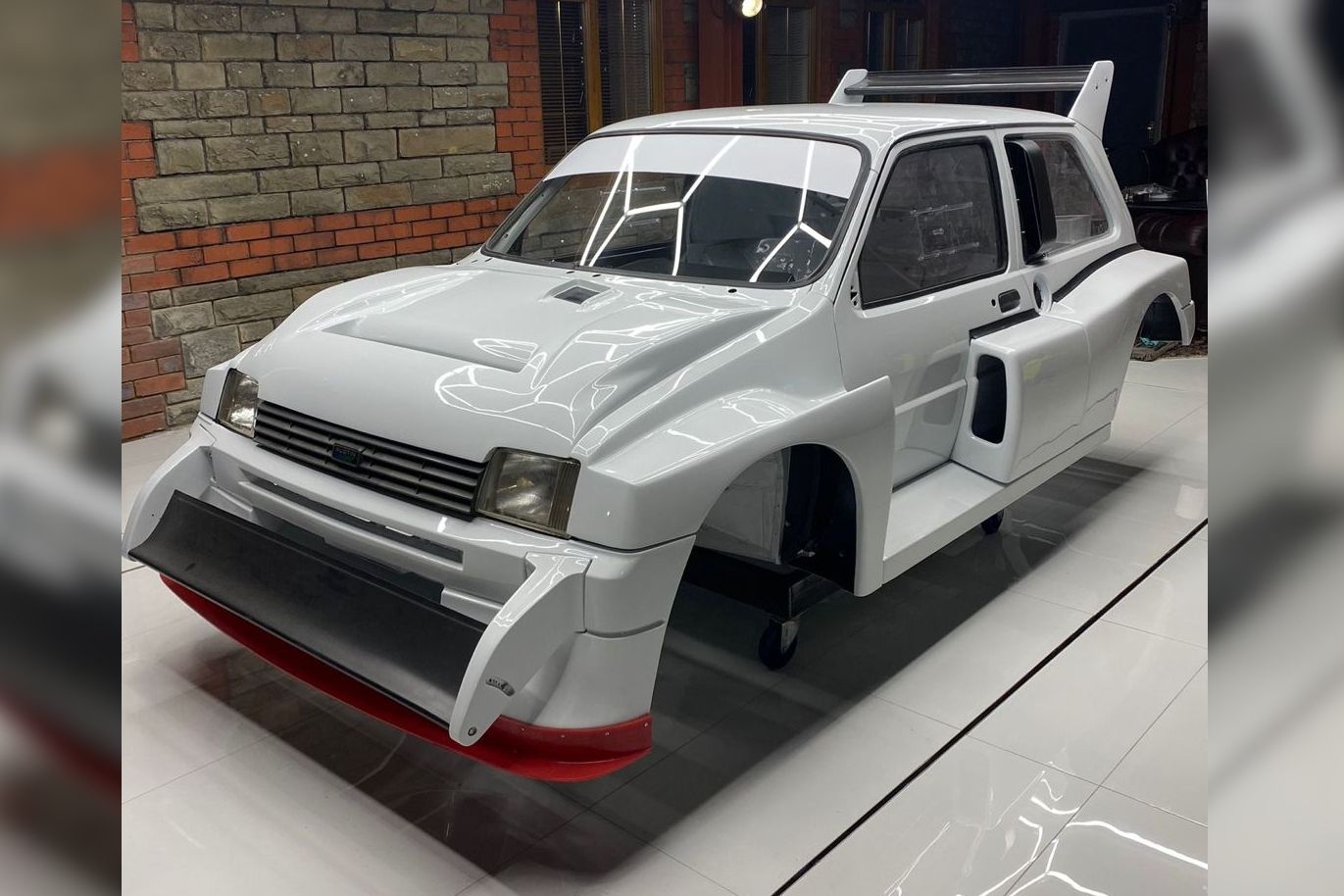 Metro 6R4 Rally Car Revived As Street-Legal 450-HP Weapon With $360K ...
