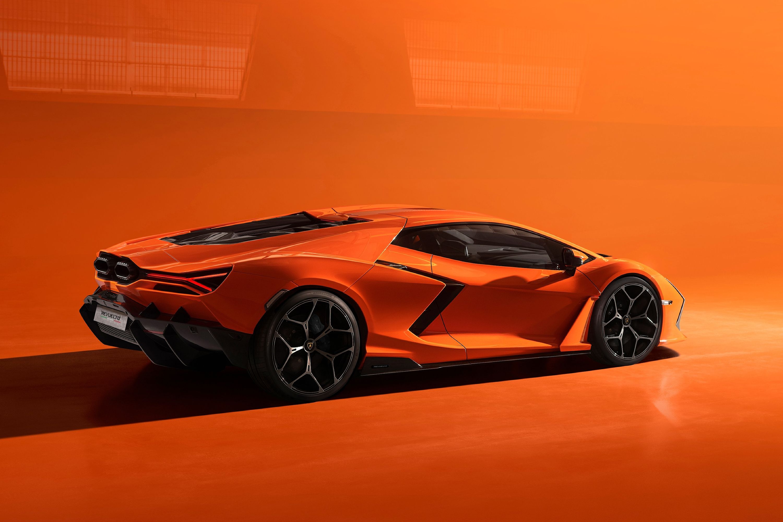 Keyvany unveils the first bodykit for the lamborghini revuelto