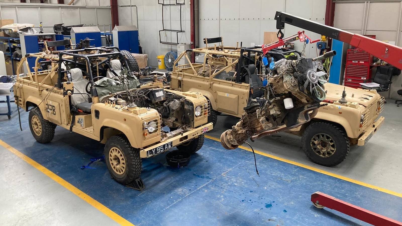 Classic British Army Land Rovers Replacing Diesel Engines With Electric ...