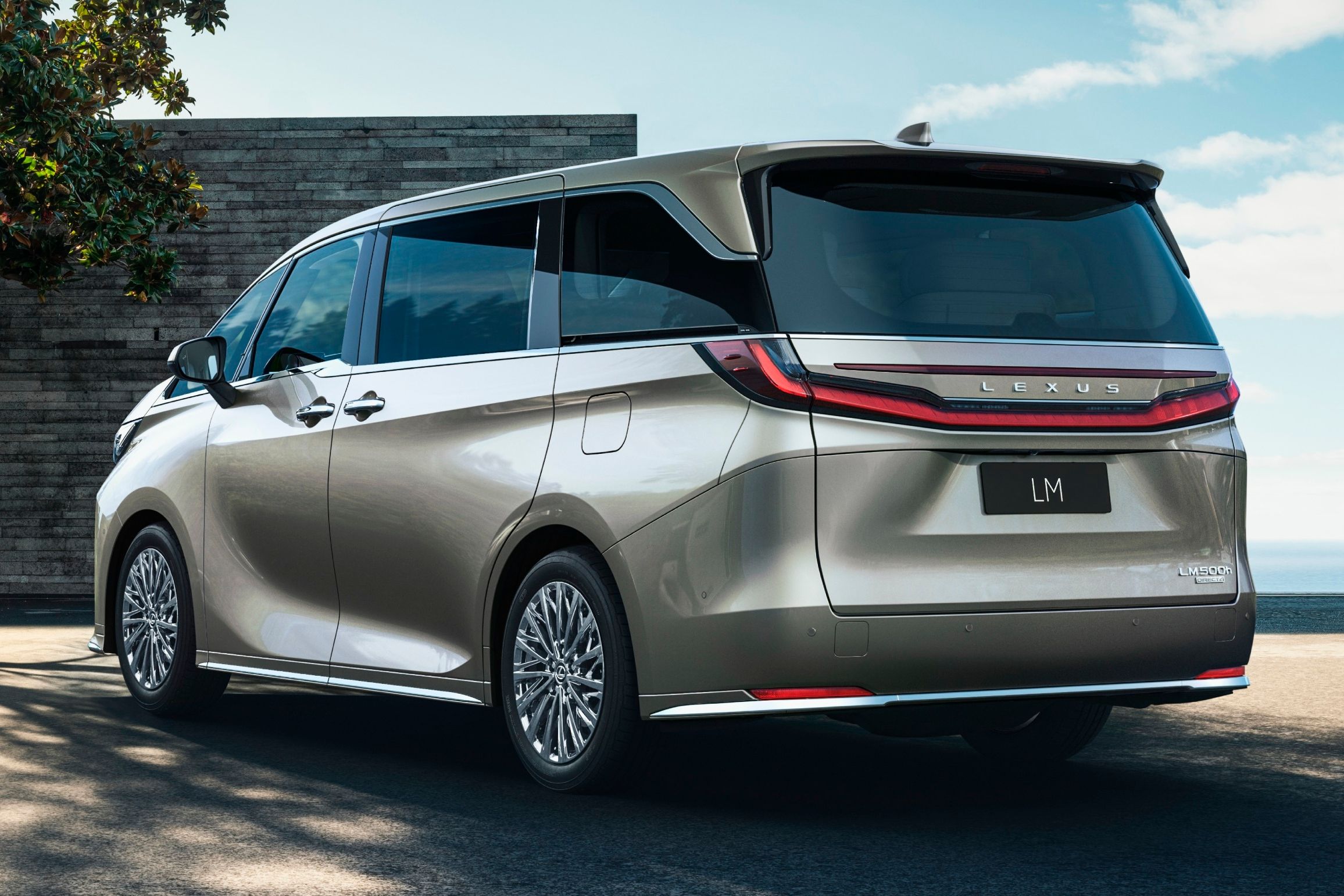 New Lexus LM Revealed As The Ultimate VIP Luxury Minivan