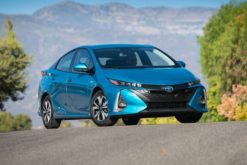 Best Cars For College Students: Stylish, Fuel-Efficient, and Budget ...