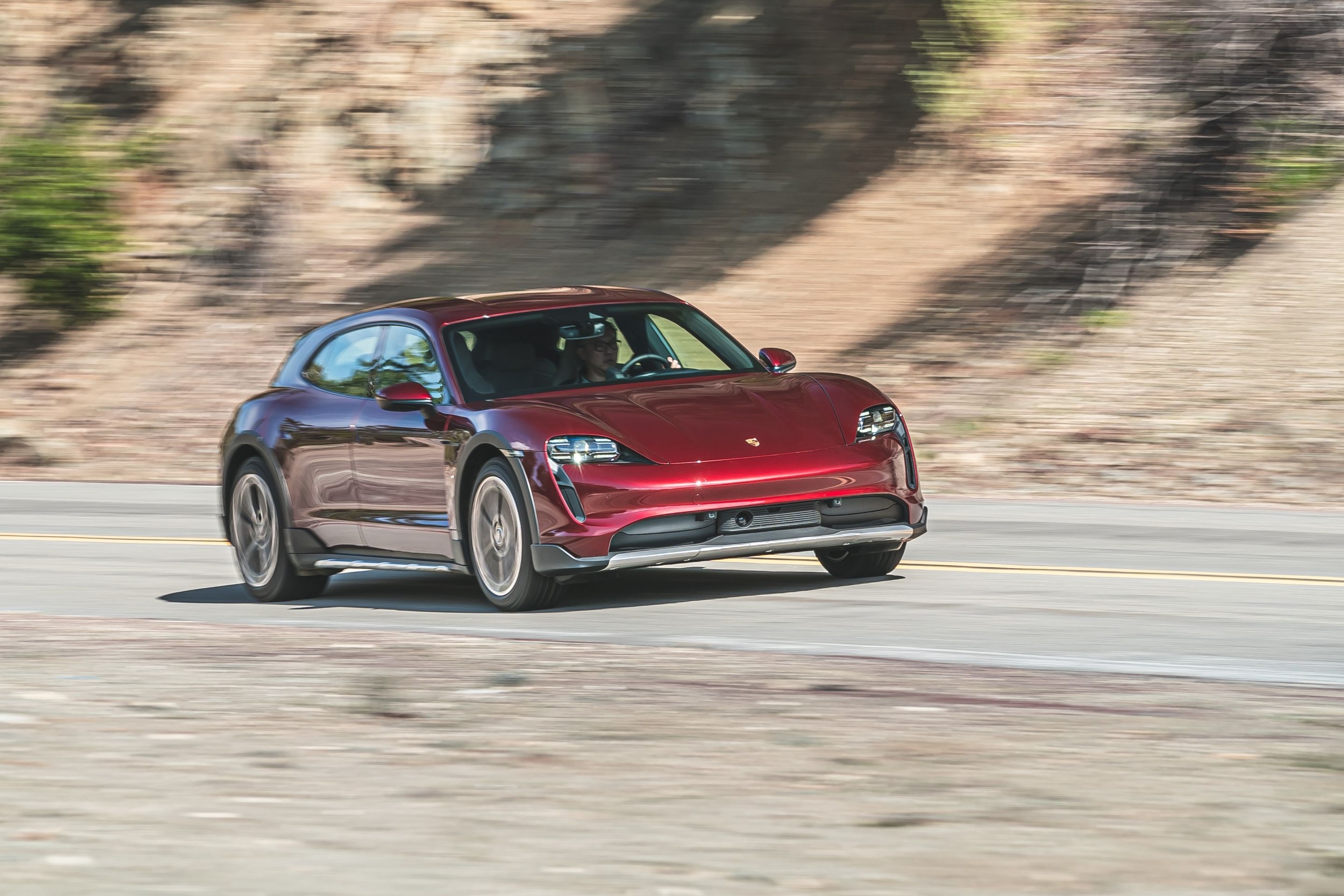 New Porsche Tech Will Ensure You Never Run A Red Light Again