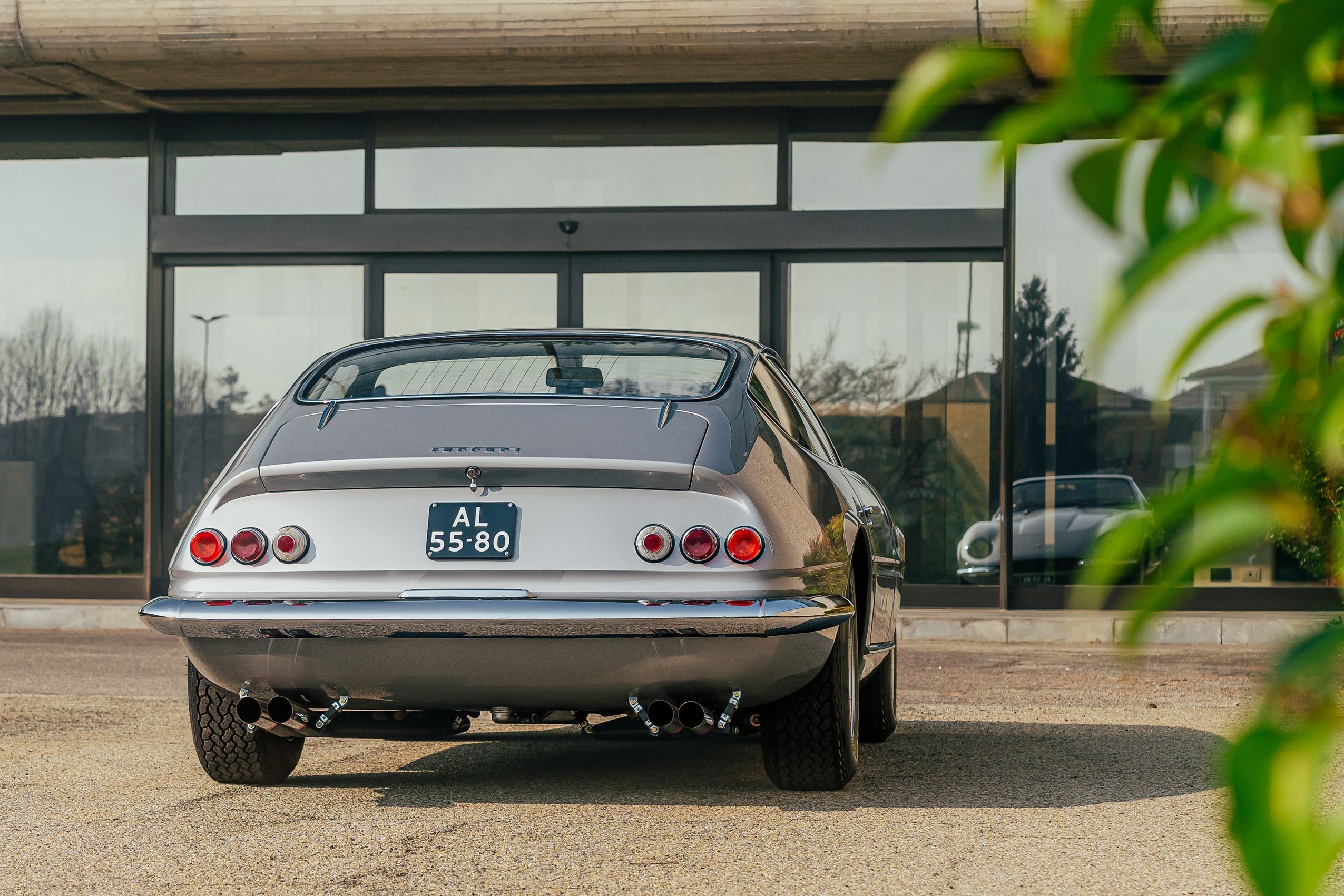 原画　FERRALI 365 GTB/４ DAYTONA　リア First-Ever Ferrari 365 GTB/4 Daytona Prototype Is An