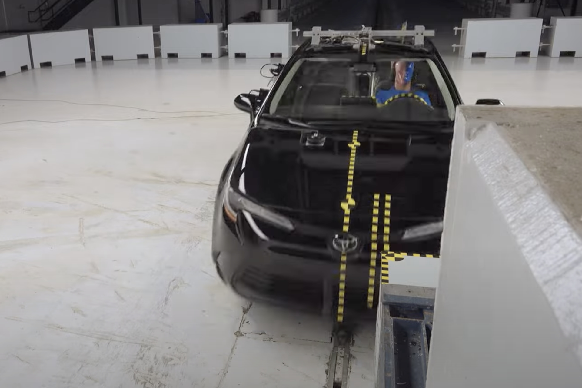 Rear Passengers Are Unsafe In Small Cars New Crash Test Results Confirm