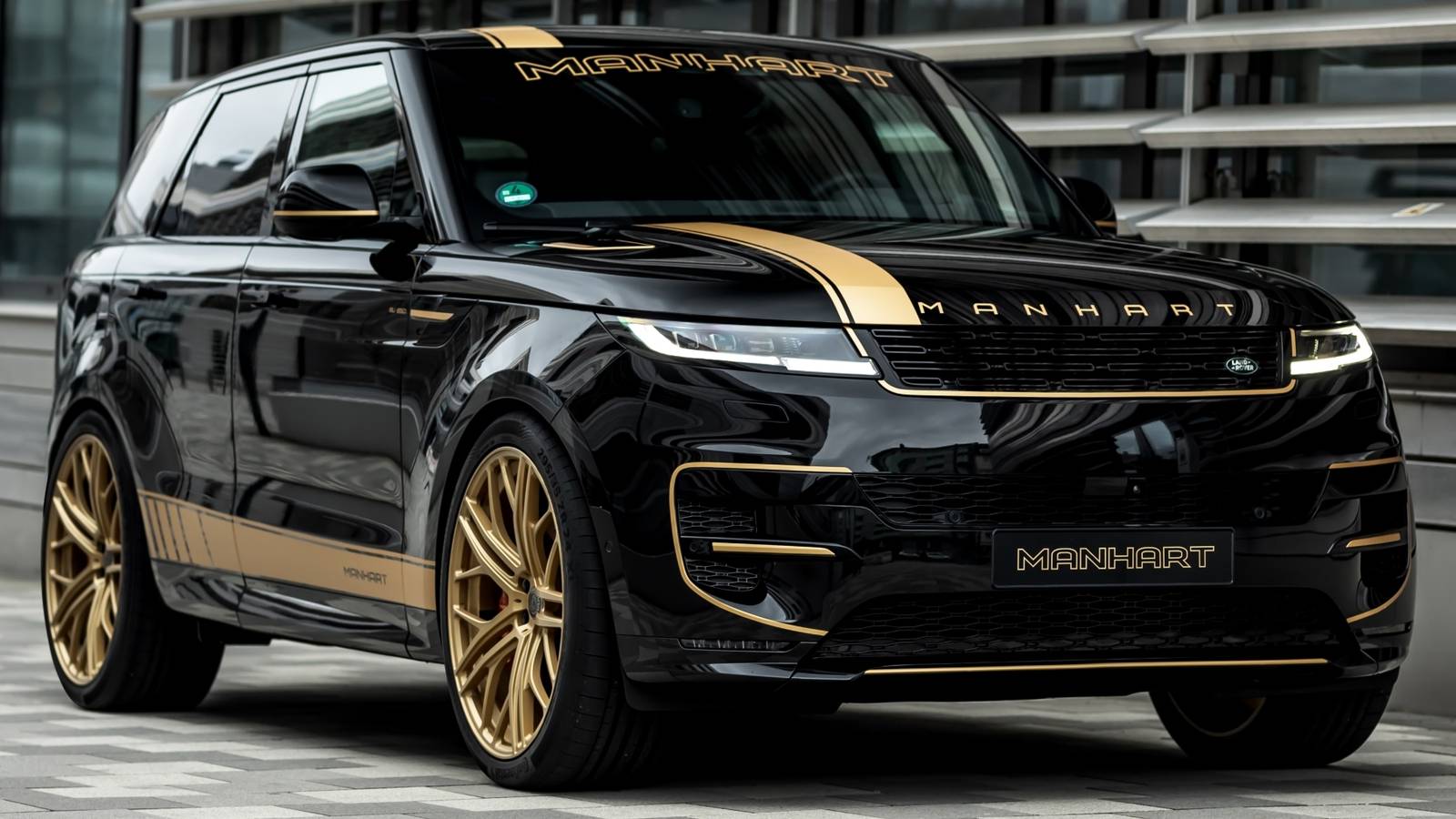 Manhart Transforms New Range Rover Sport Into 650-HP Super SUV