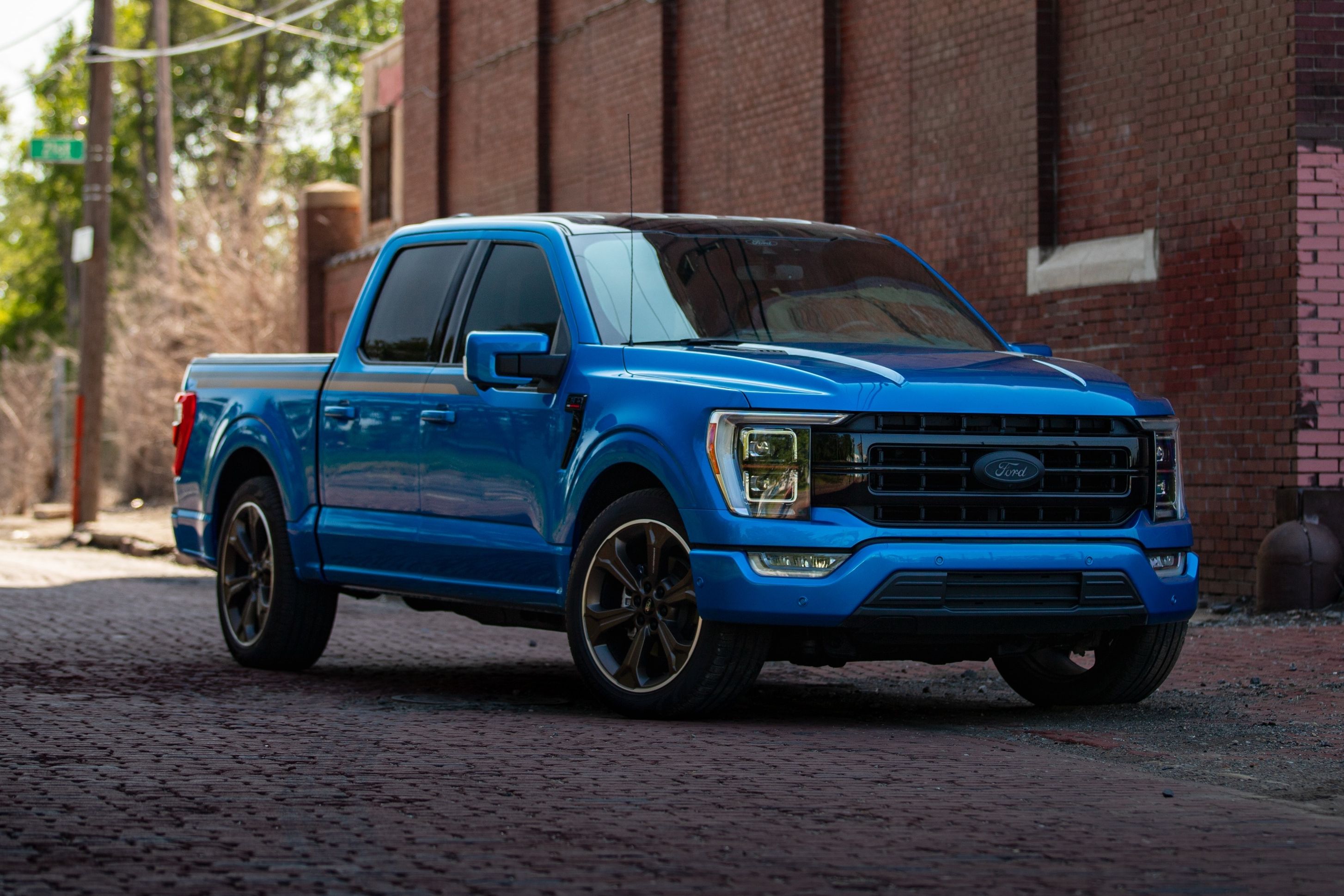 Ford Performance Gives F-150 700 HP For $12,000