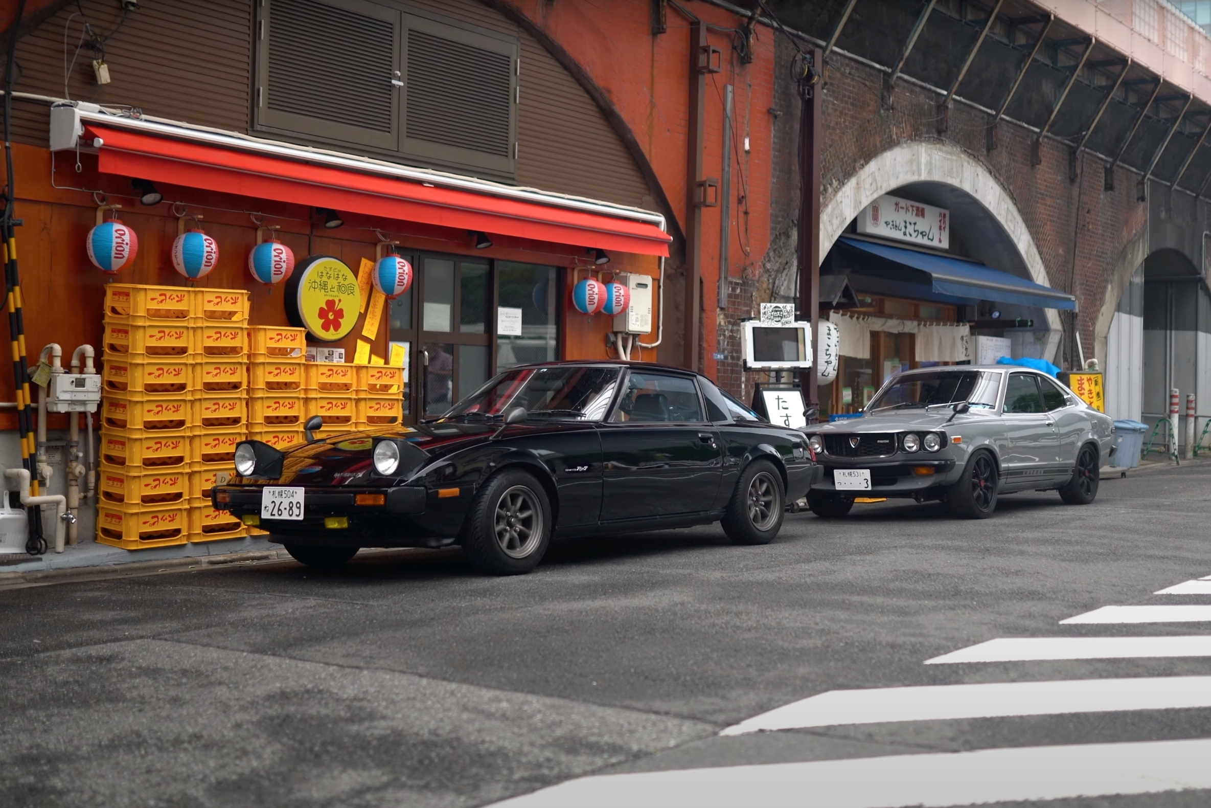 savannah 英　3枚 Black beauty: 1974 Mazda Savanna GT Coupe - YouTube