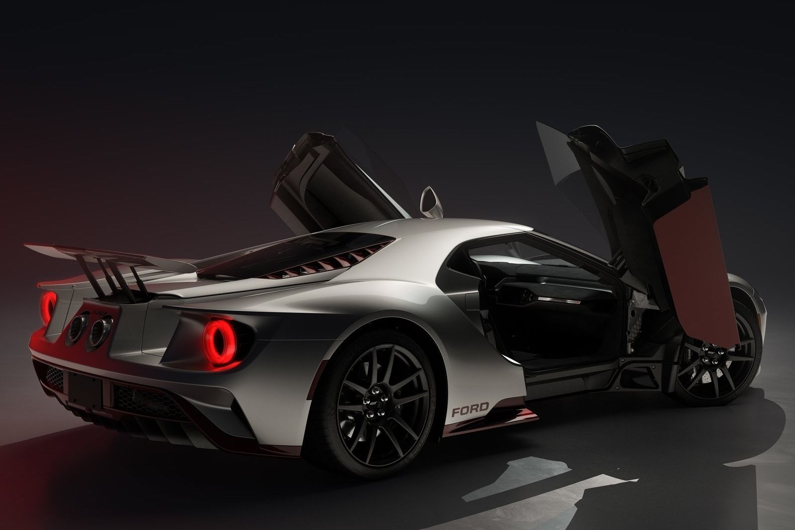 2022 Ford GT Pricing, Photos & Specs