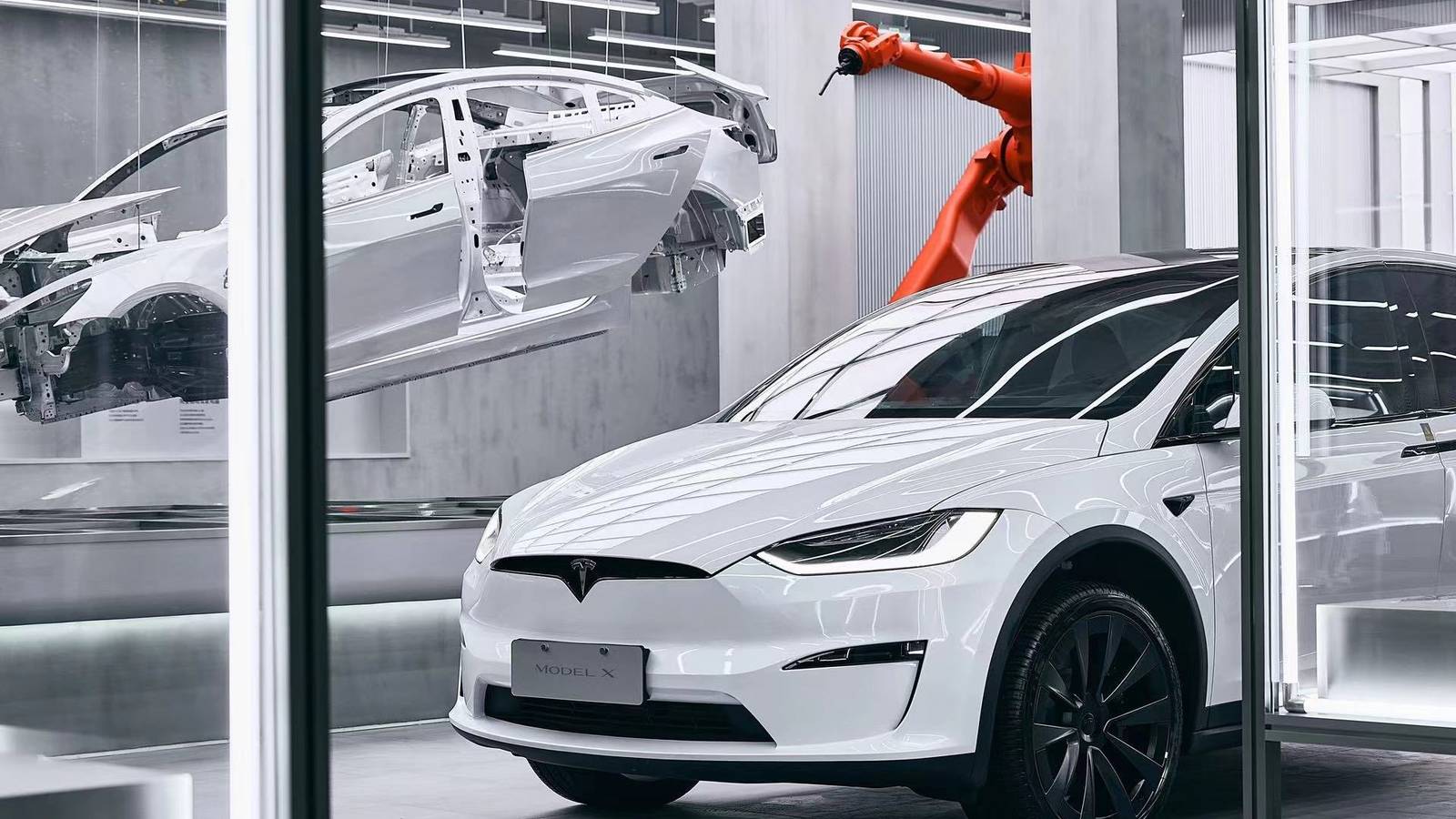 Tesla's New Giga Lab Can Build A Car In 45 Seconds