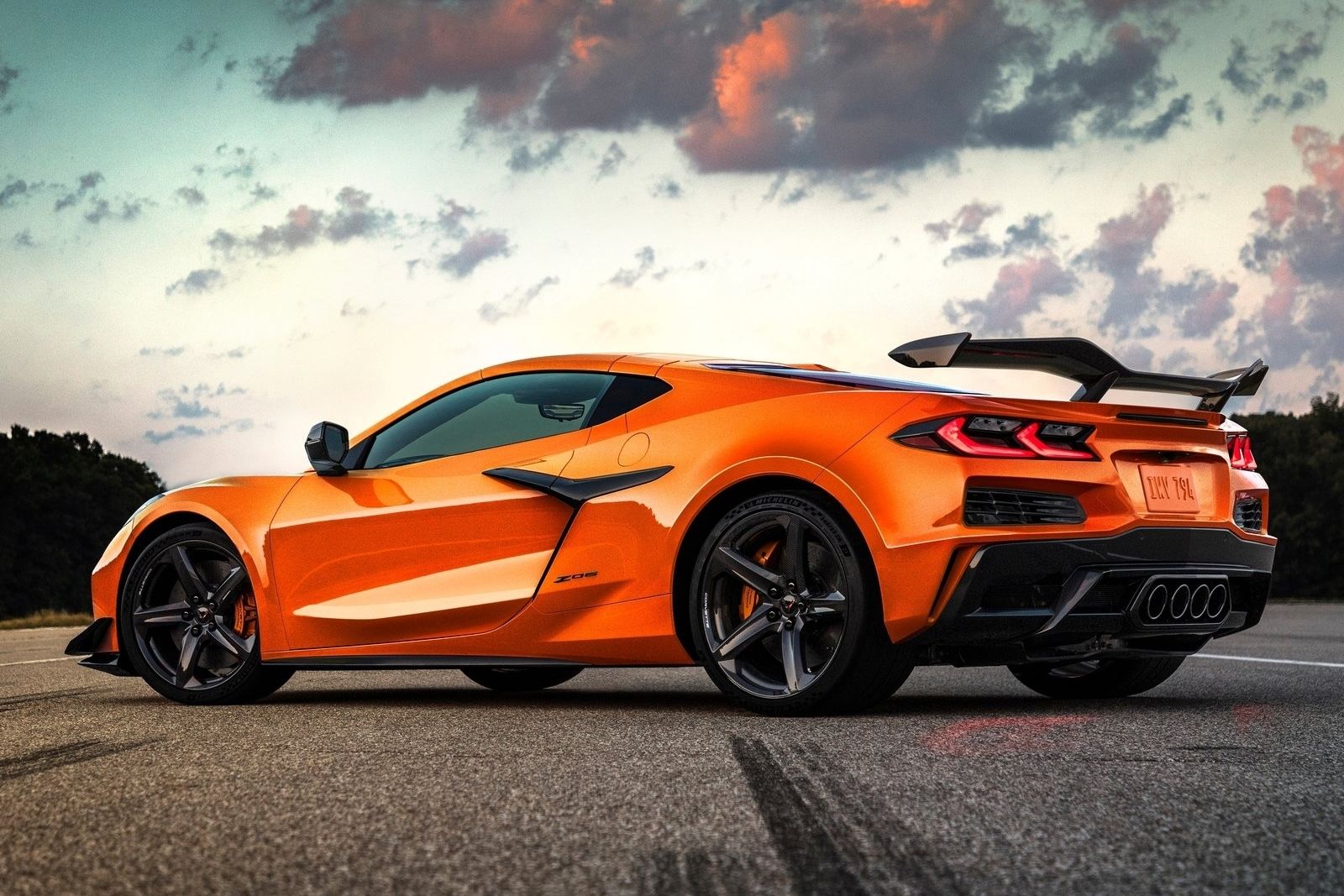 Fastest Chevrolet Corvettes: From Classic Speedsters To Modern Marvels