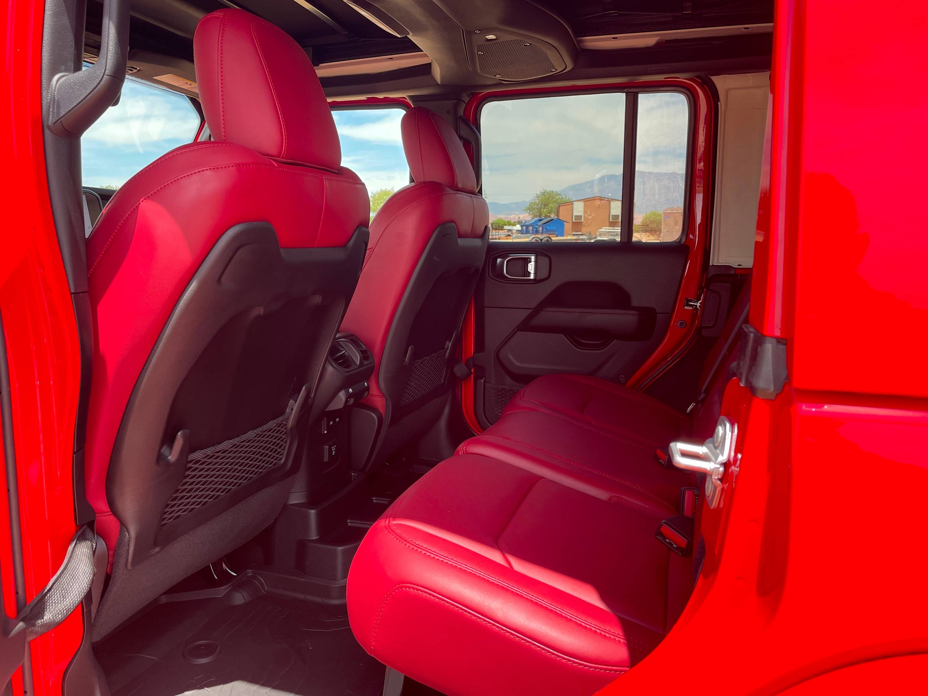 2024 Jeep Wrangler Interior Photos