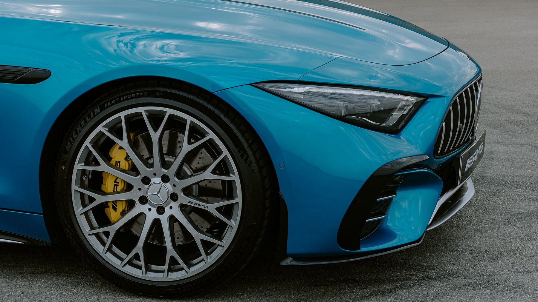 2024 Mercedes-AMG SL 43 First Drive Review: Four's Not Enough