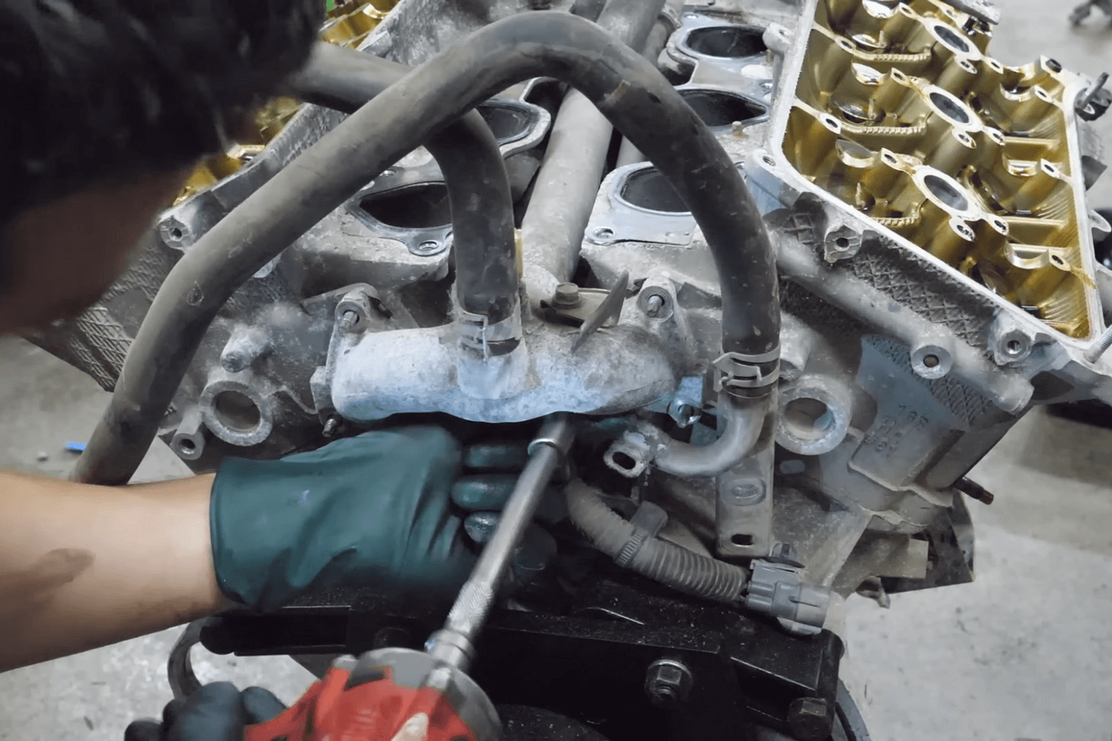 WATCH: Toyota GR V6 Engine Teardown Shows How A Reliable Engine Met Its ...