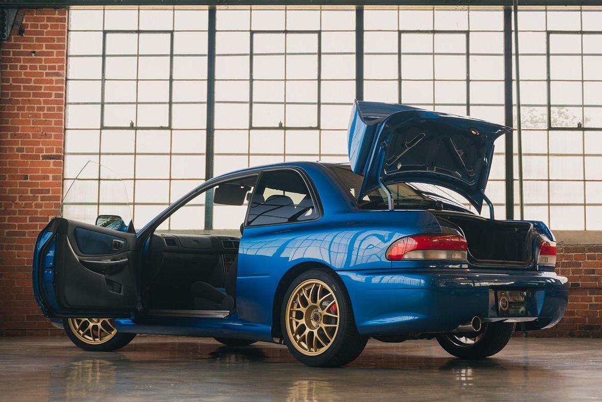 Subaru Impreza 22B STI With Just 43.5 Miles On The Clock Is