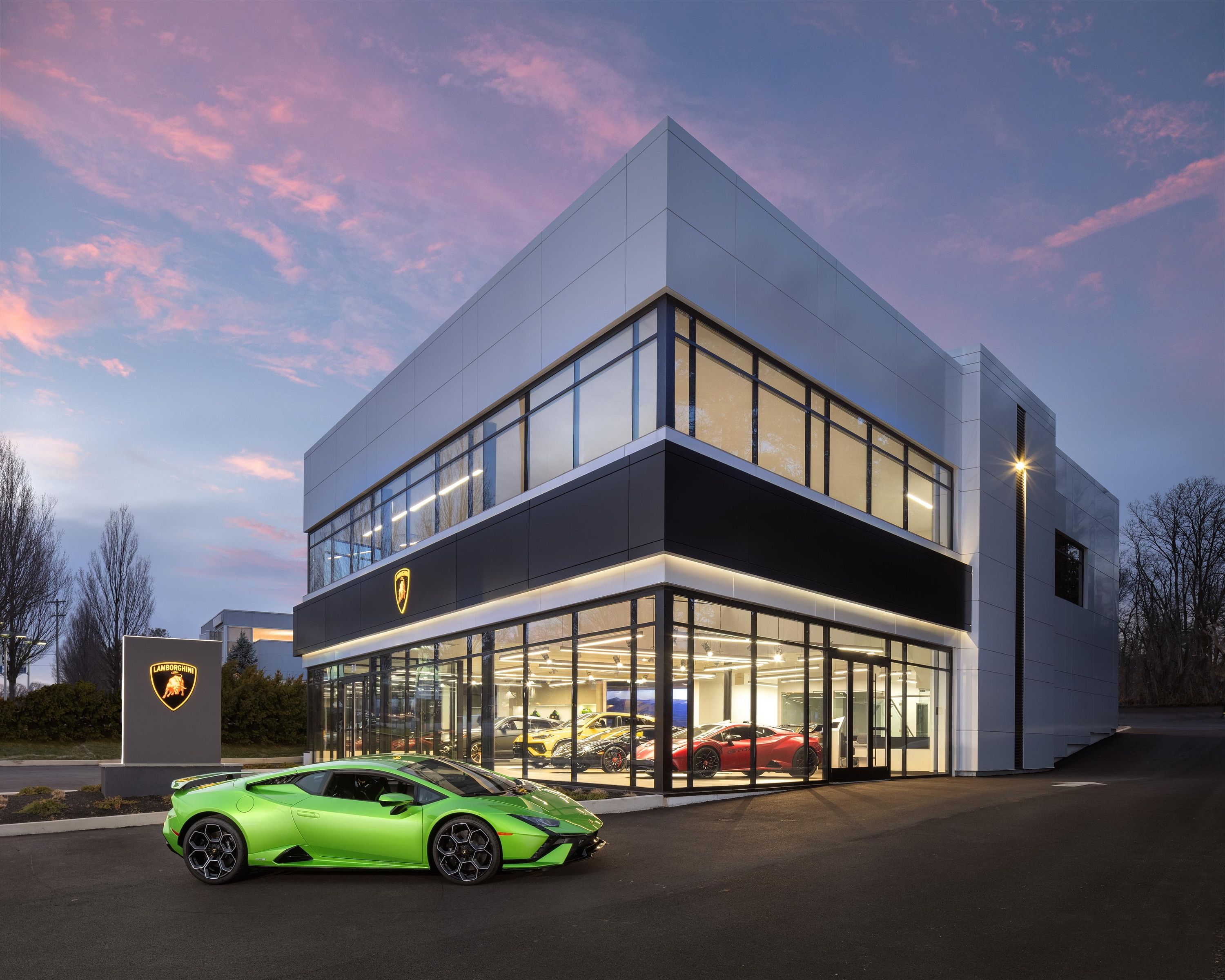 New \u0026 Used 2025 Lamborghini Revuelto for Sale near Los Angeles, CA -  CarGurus, image size:3000x2400